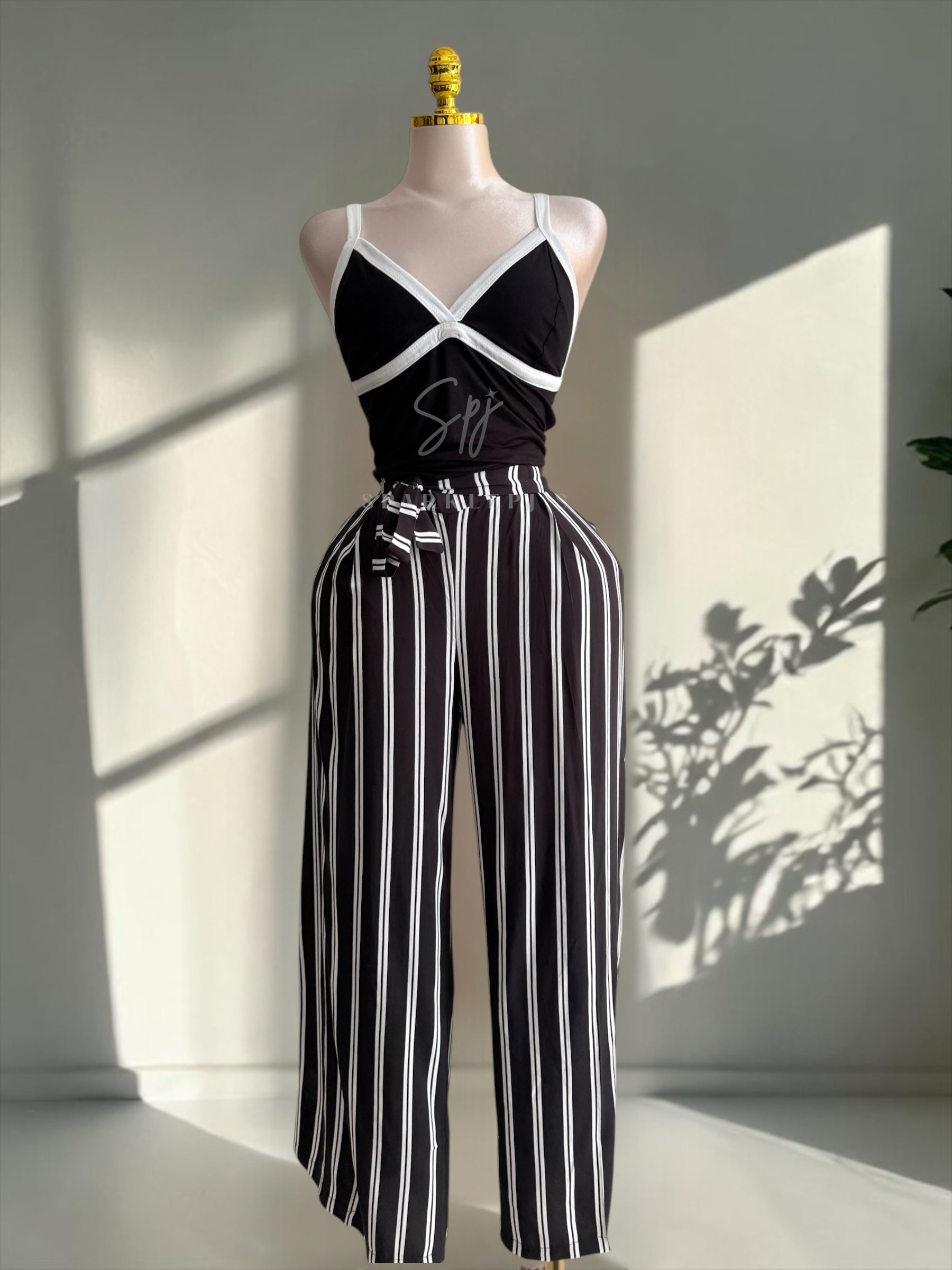 Black & White Elegance Set