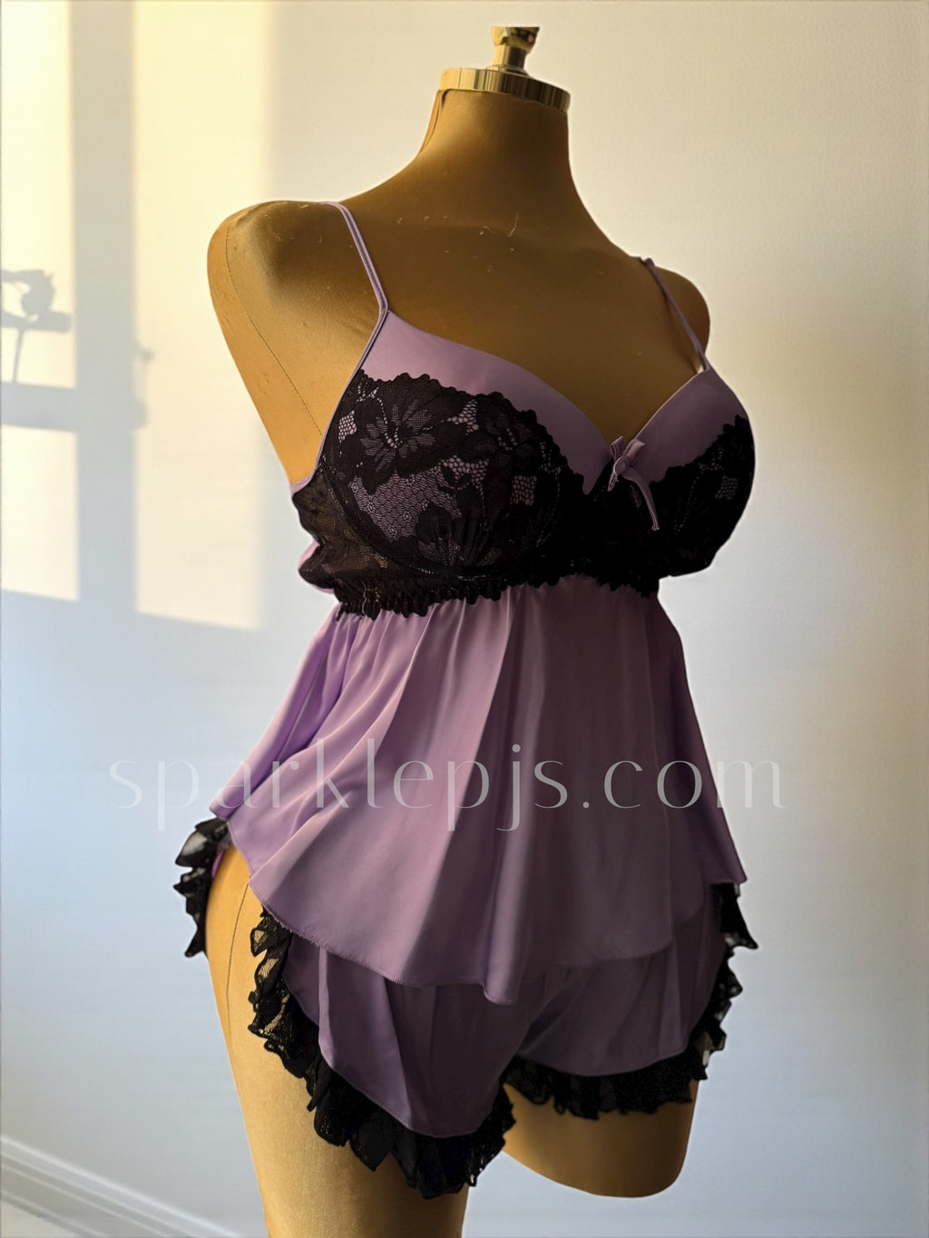 “Dark Rose Desire”