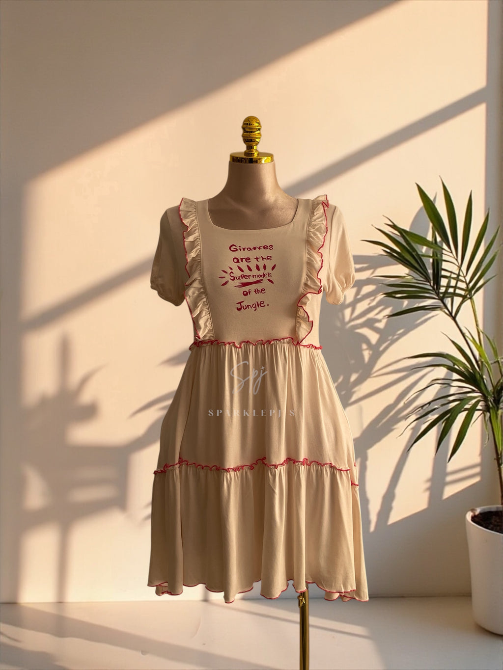 Giraffe Dream Short Nightdress