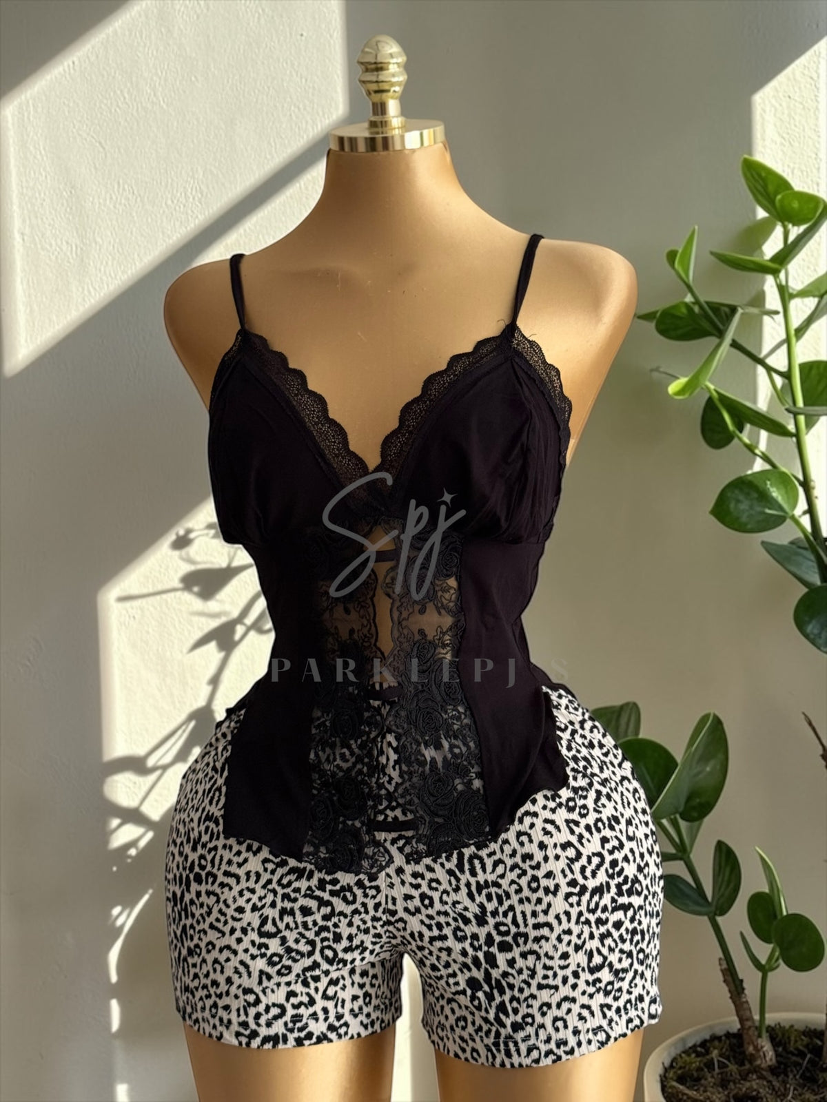 Noir Jungle Lounge Set