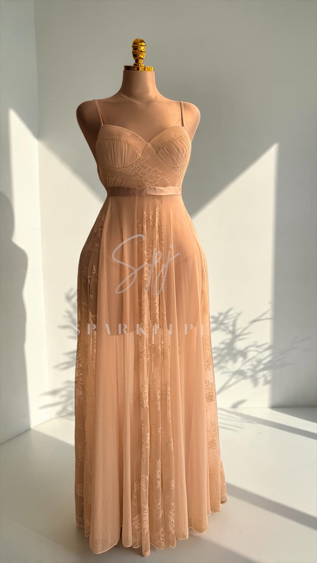 Lace Maxi Nightwear