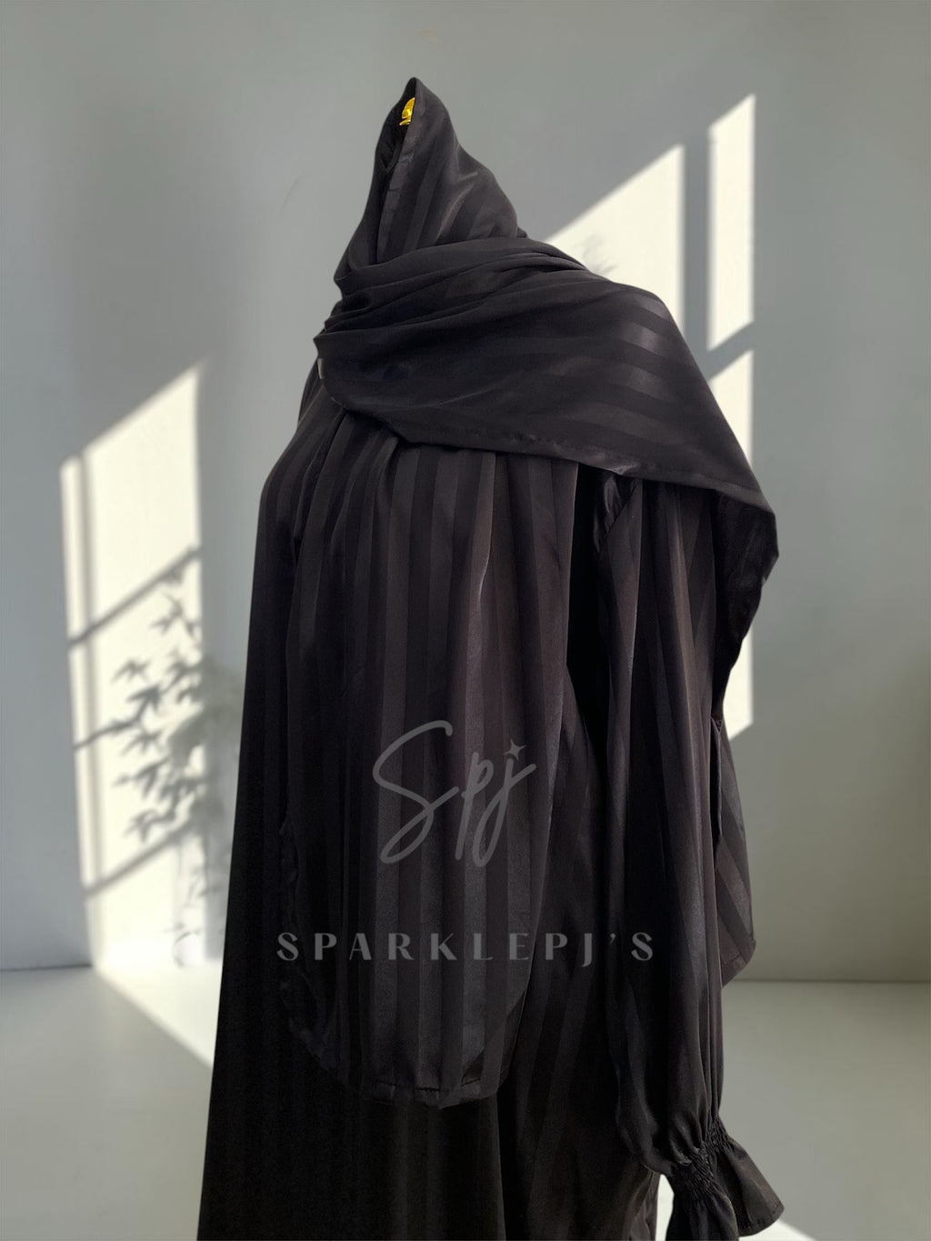 Satin Glow Isdal