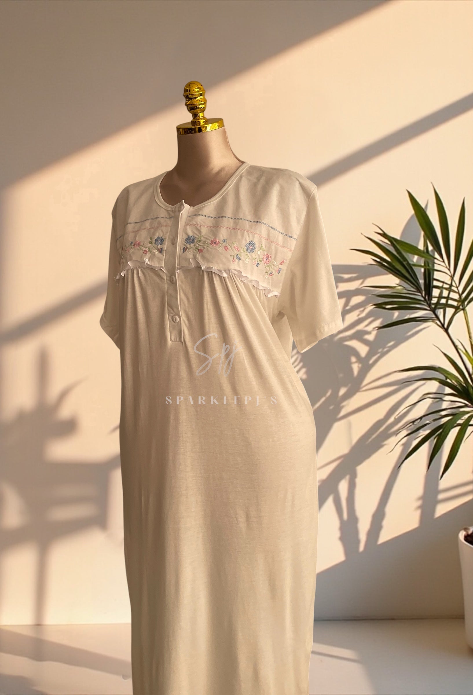 Classic Blossom Nightshirt