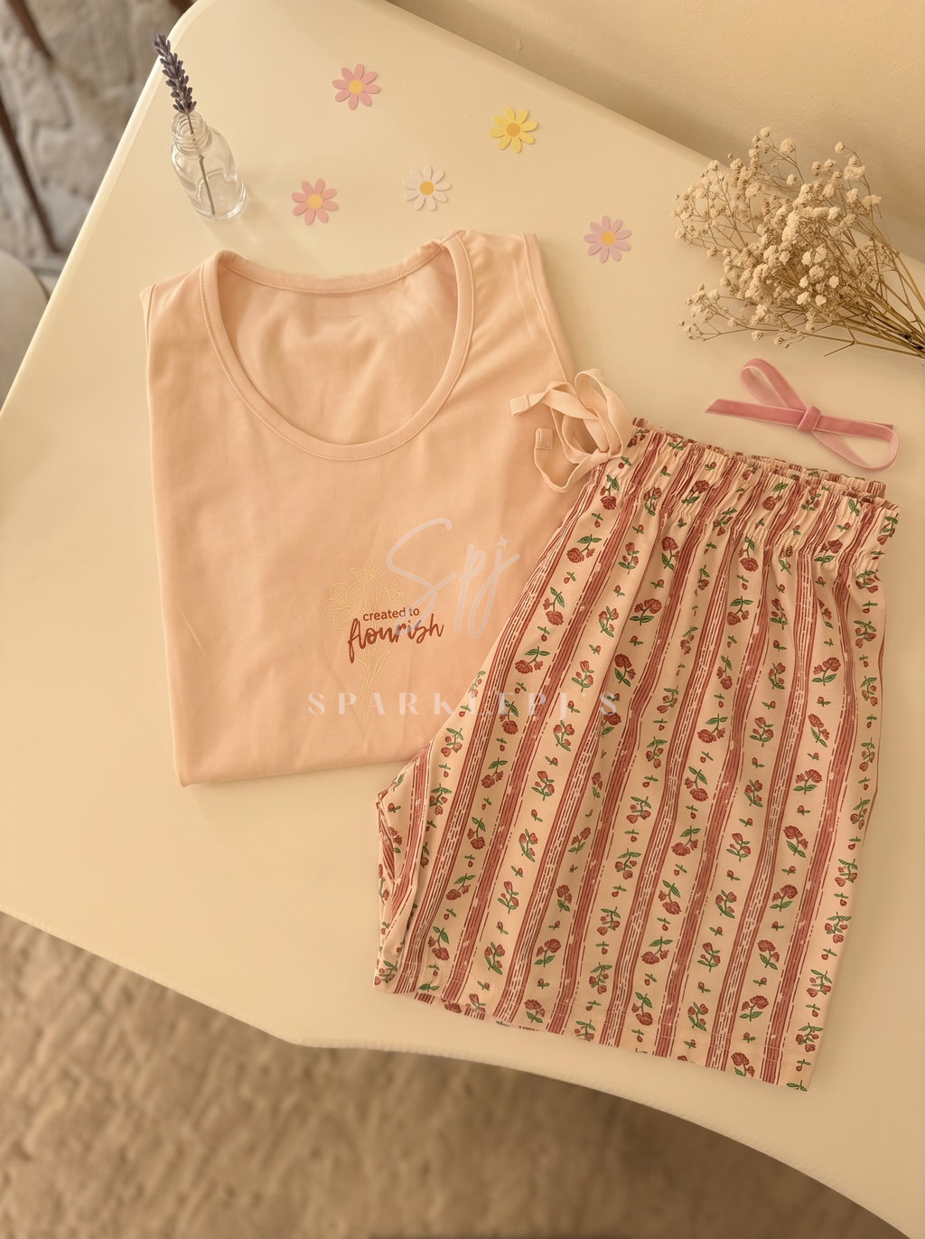 Bloom & Relax Short Pajama Set
