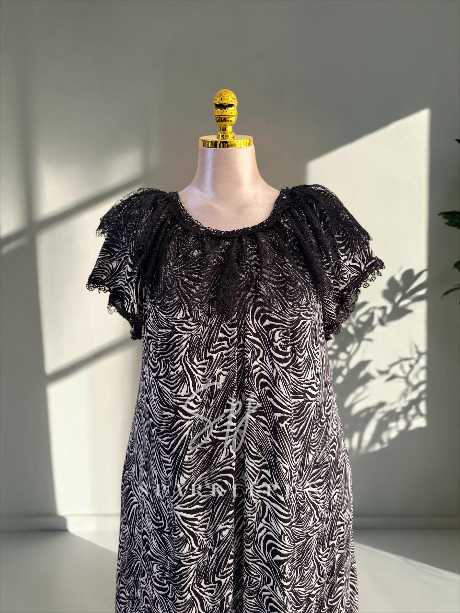 Lace Detail Long Night Dress