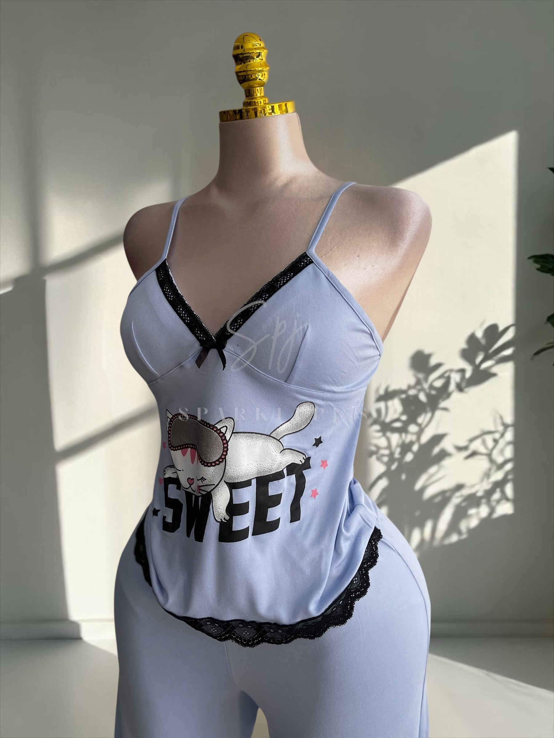 Cute Cat Pantacour Pajama Set