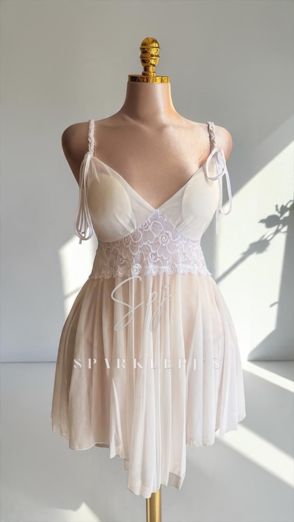 Lace Waist Nightwear