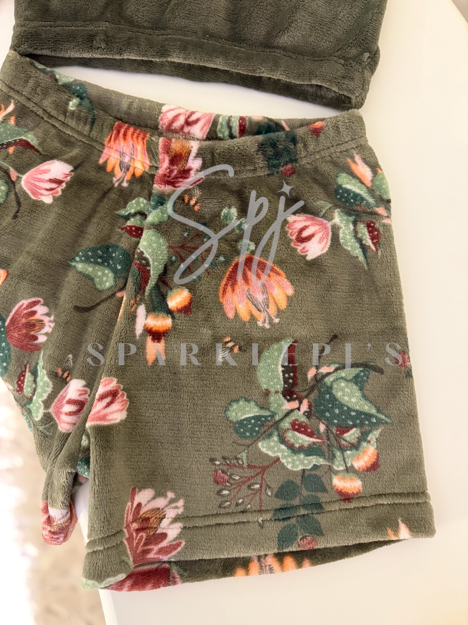 The Cabin Cuddles Shorts