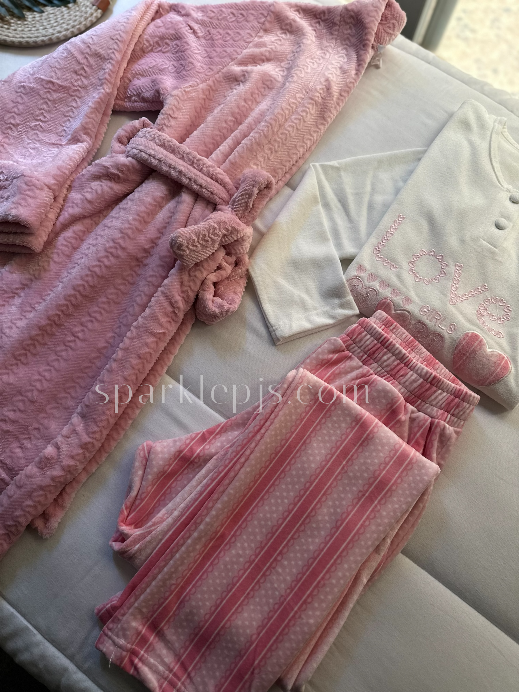 Heartfelt Comfort Set