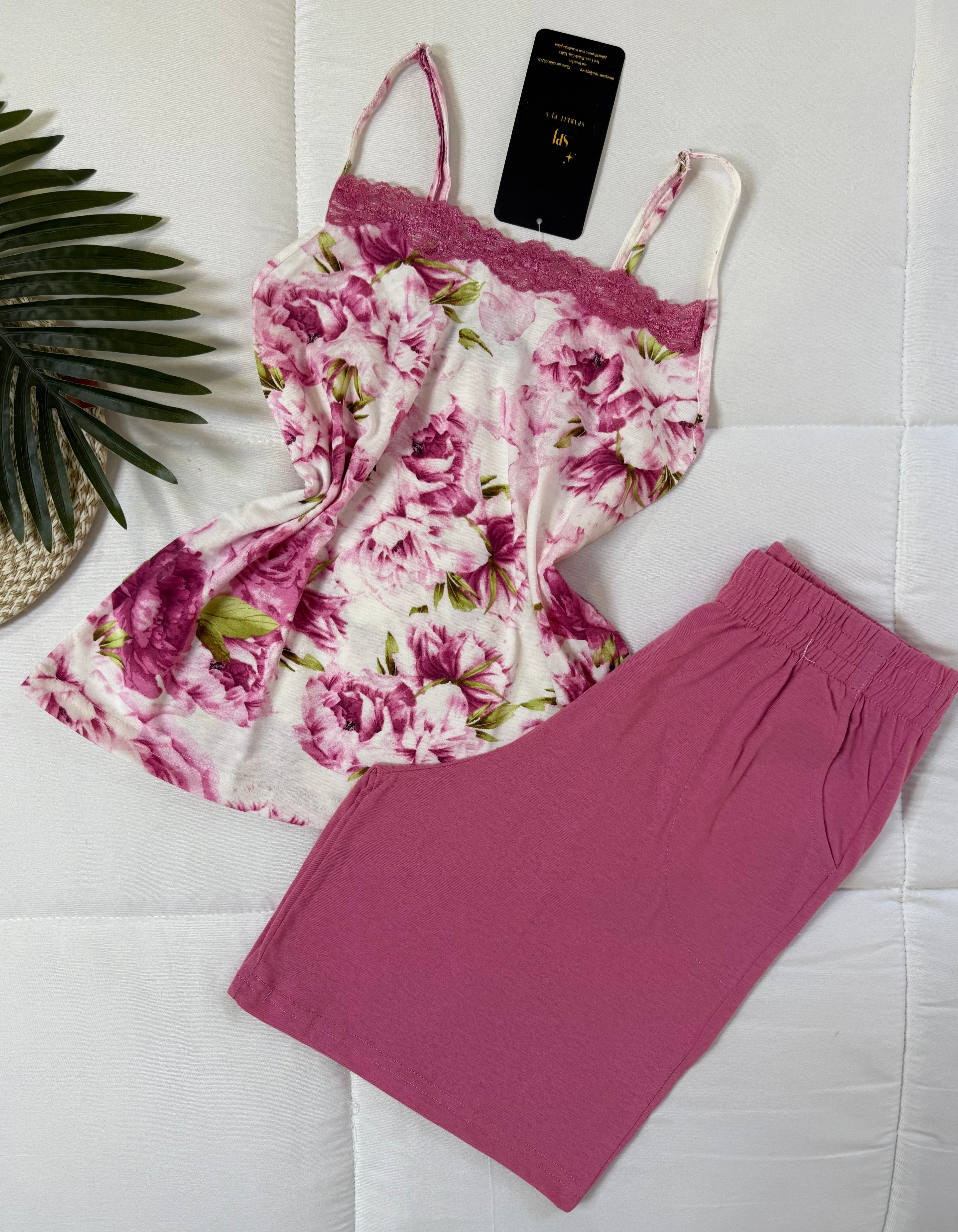 Blush floral short