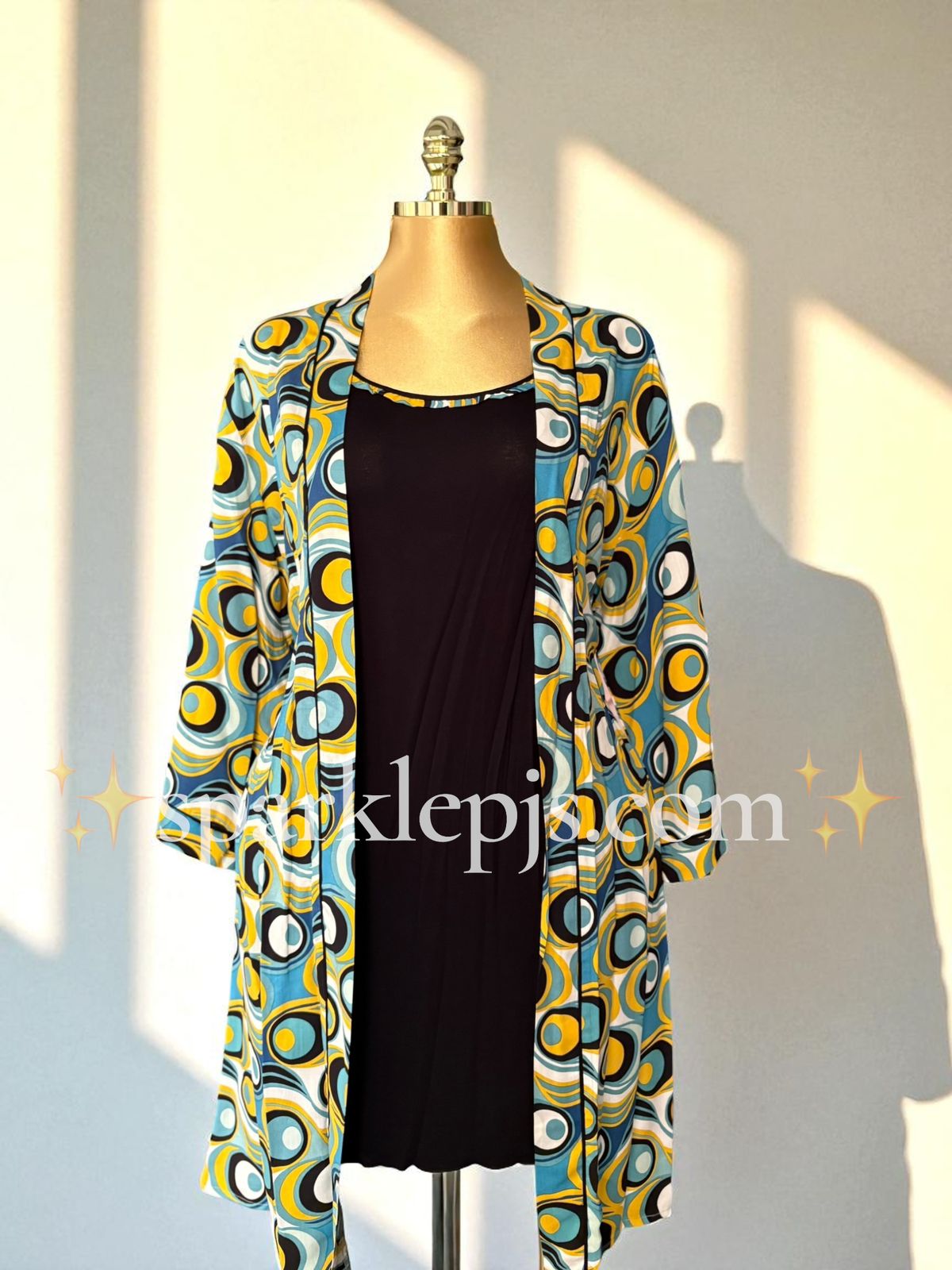 “Élégance Douce Nightshirt”