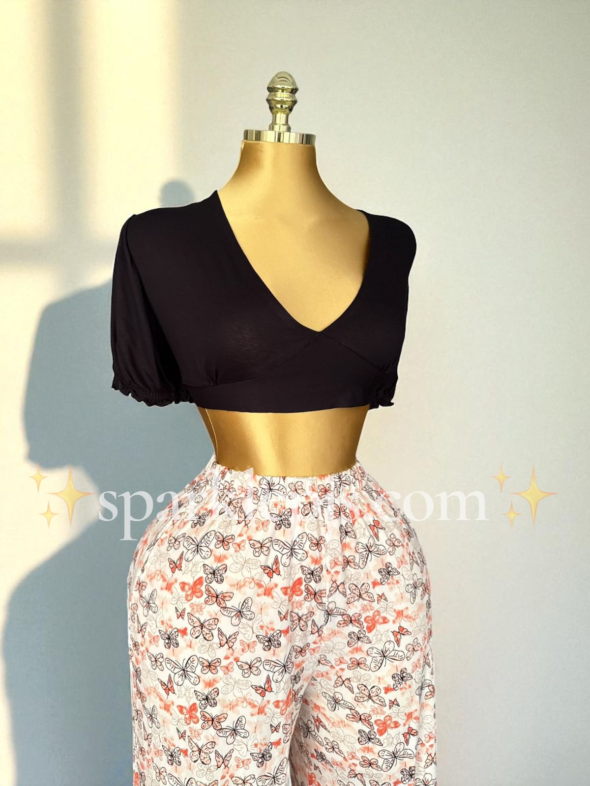 “Jardin des Ailes Pajama”
