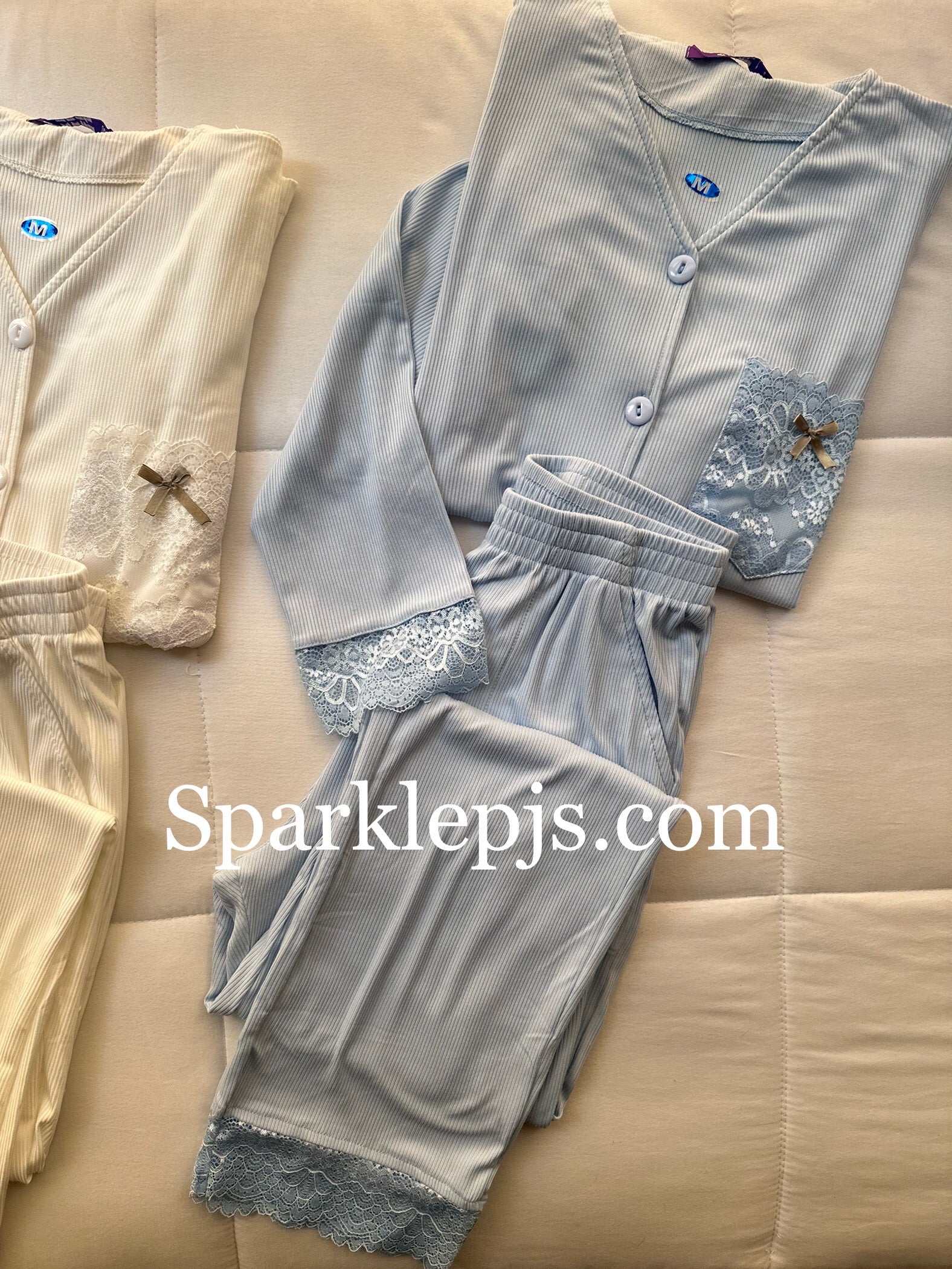 Soft lace pajamas