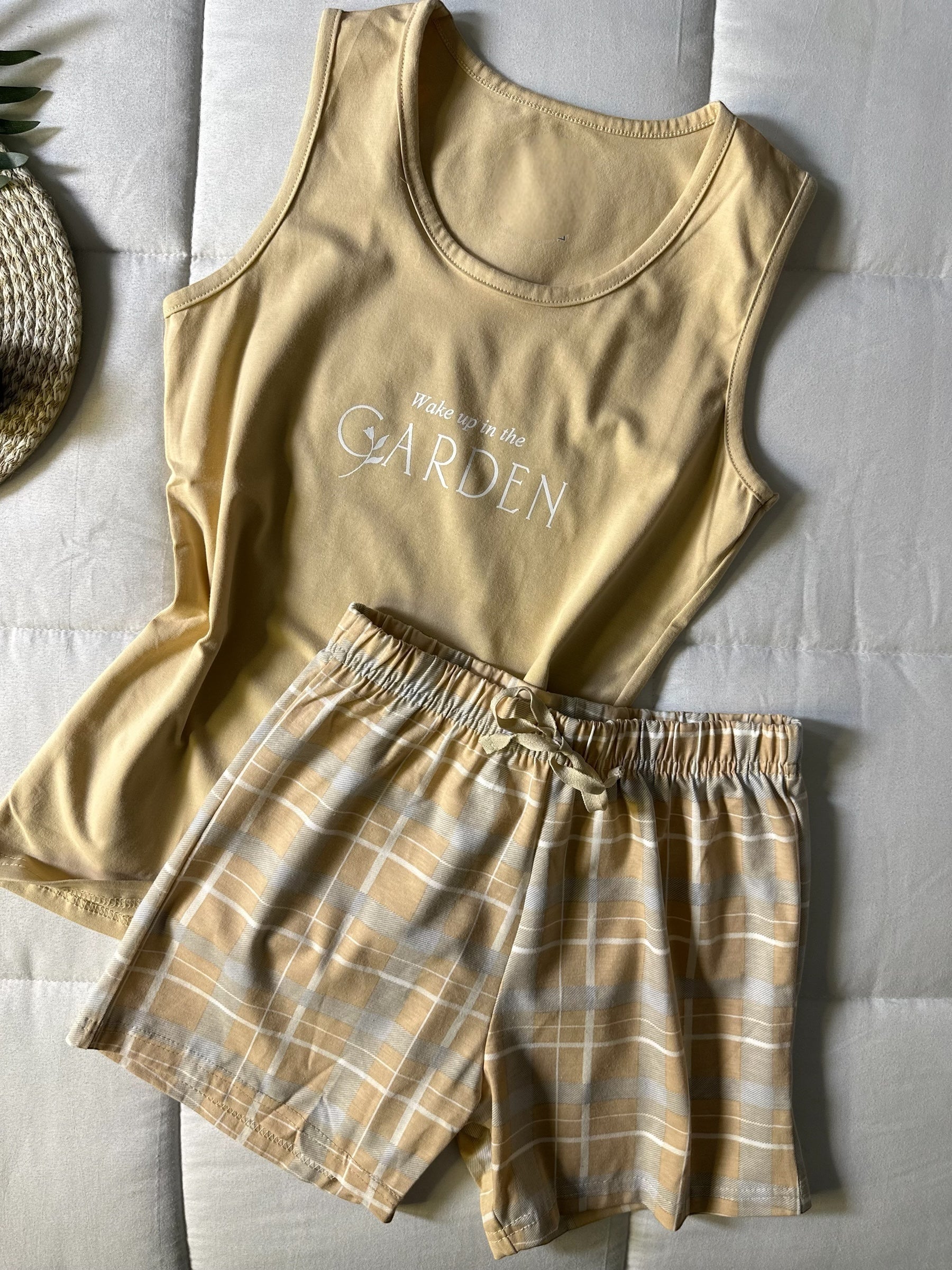 Garden Checked shorts