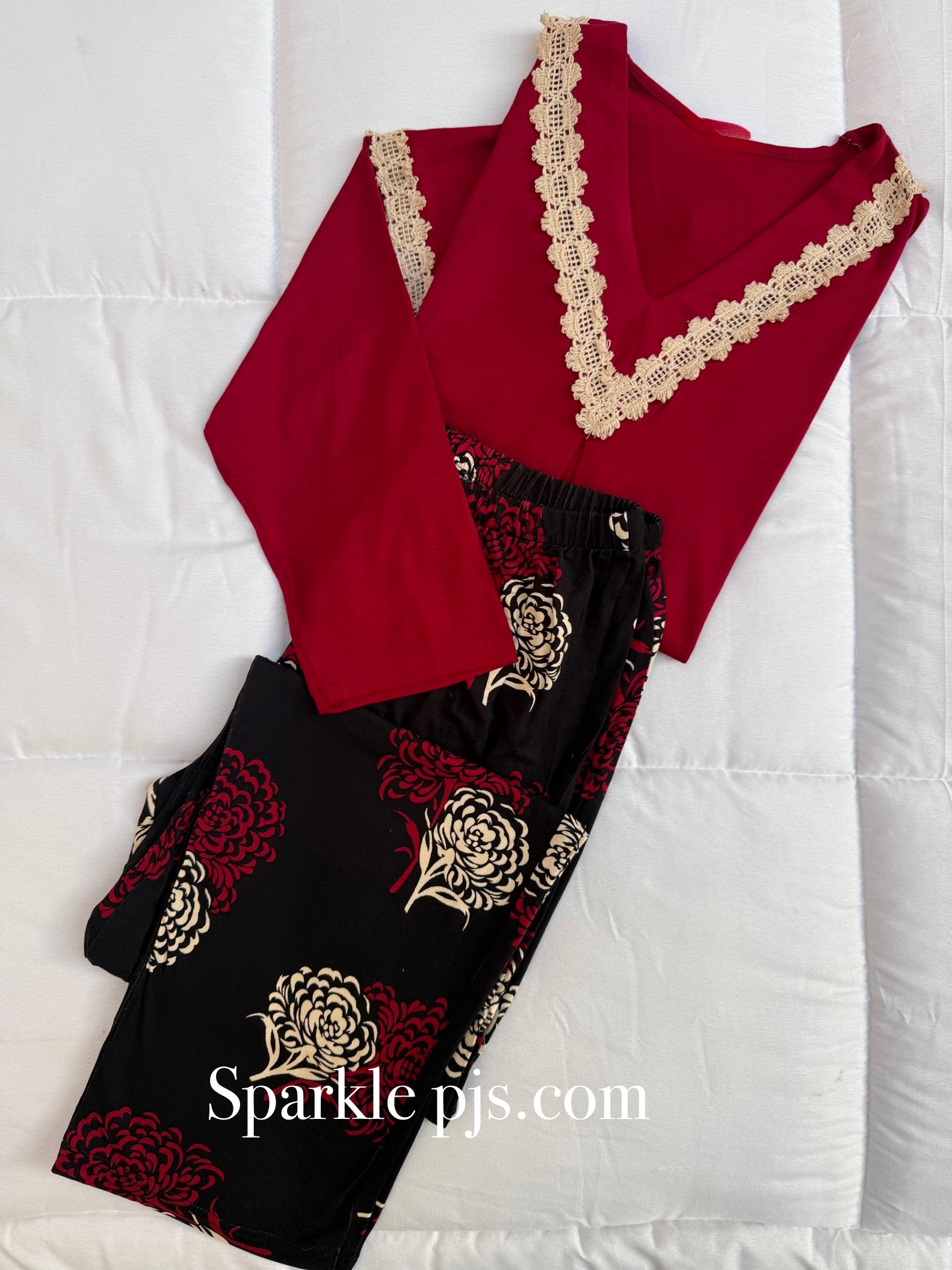 Crimson blossom Full-sleeved PYJ