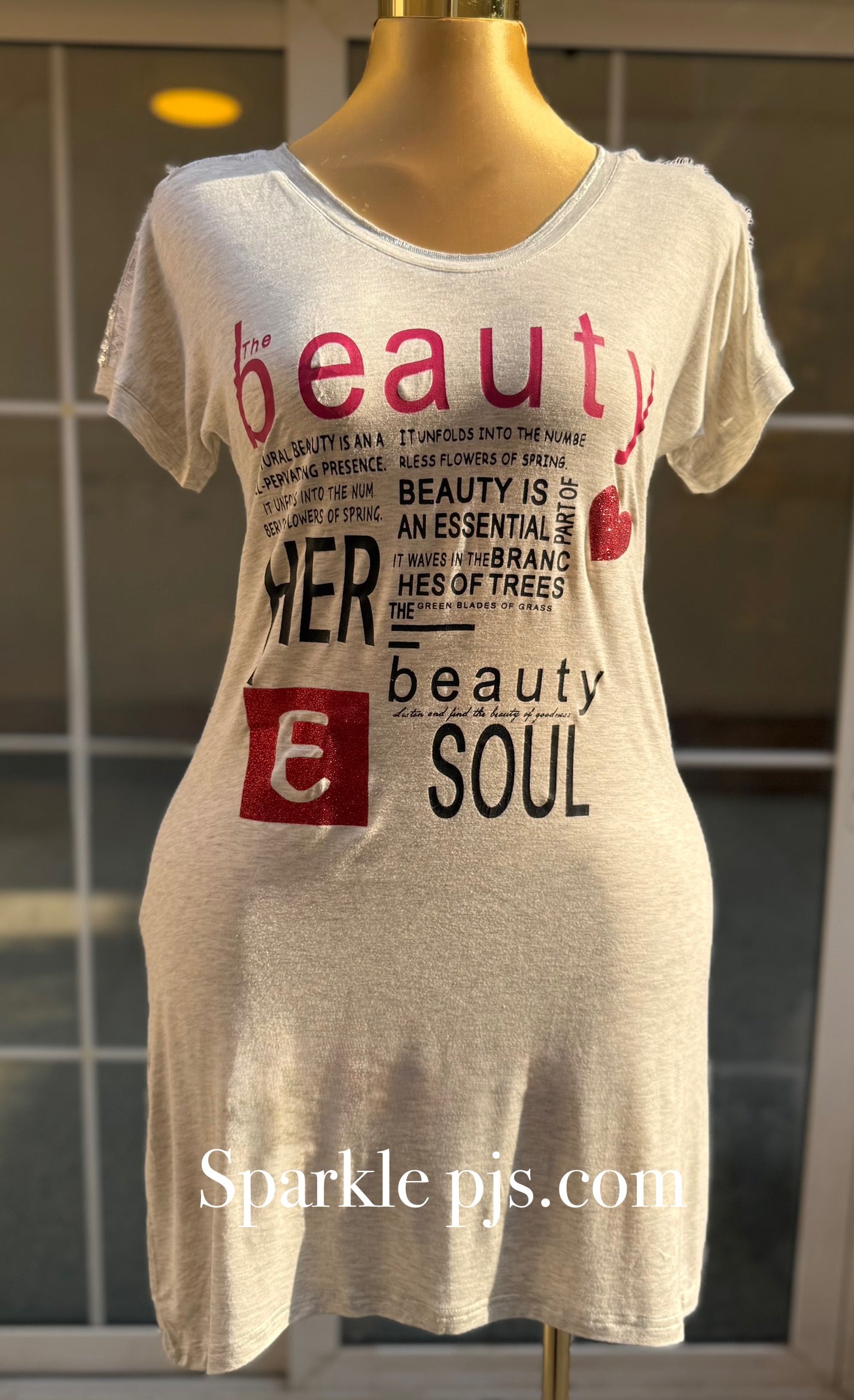 Beauty nightdress