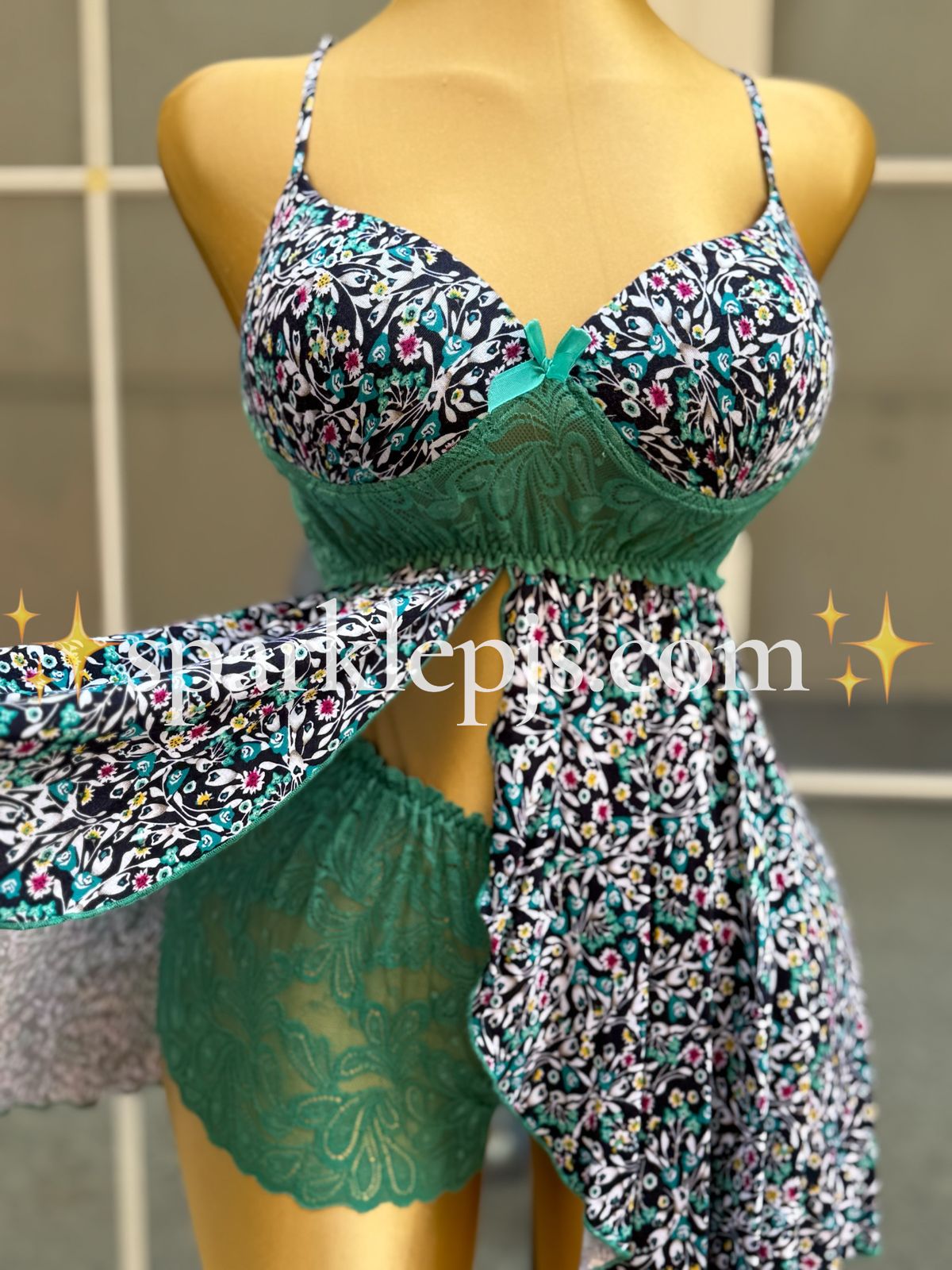 Scarlet Secrets Lingerie