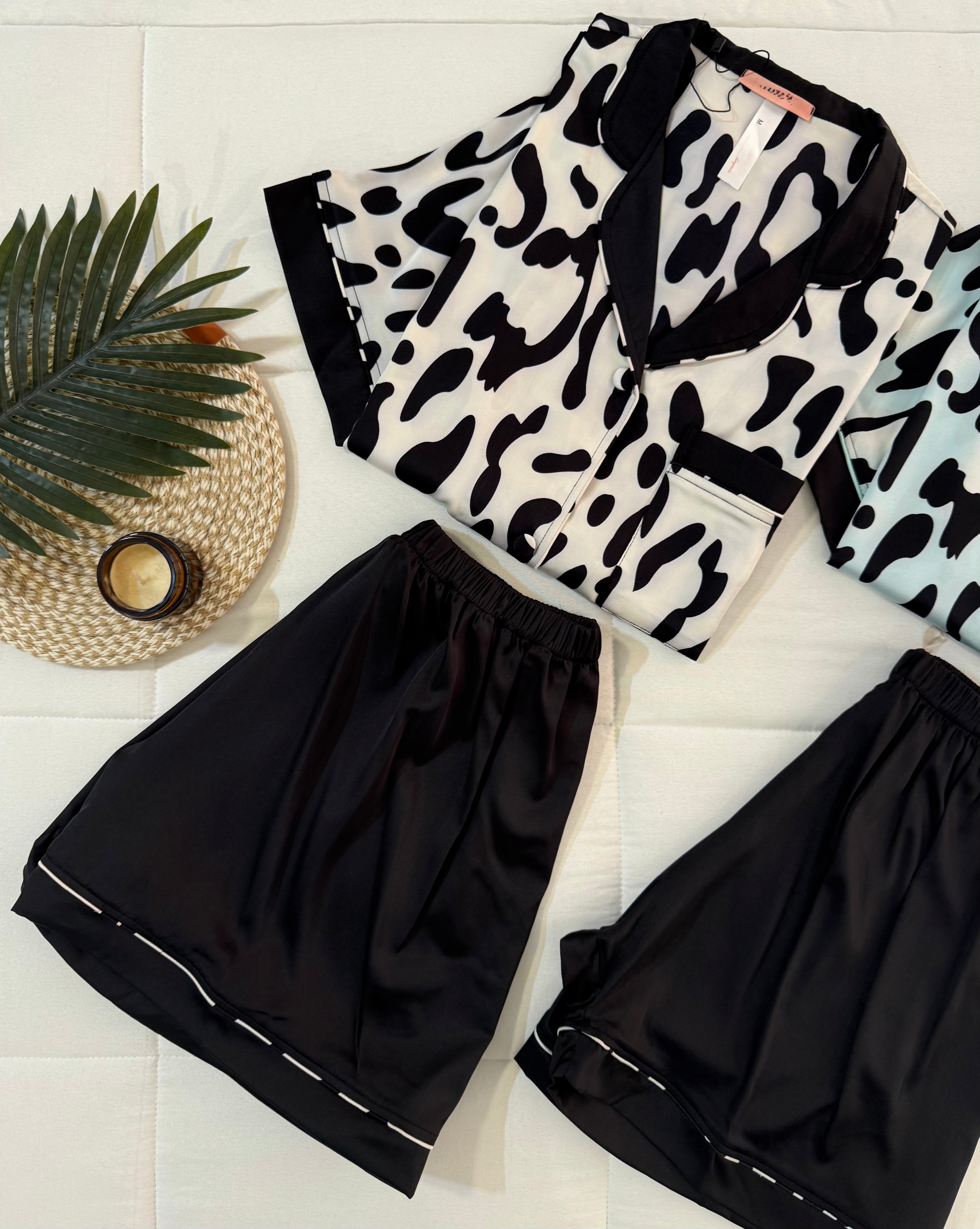 Midnight cow shorts