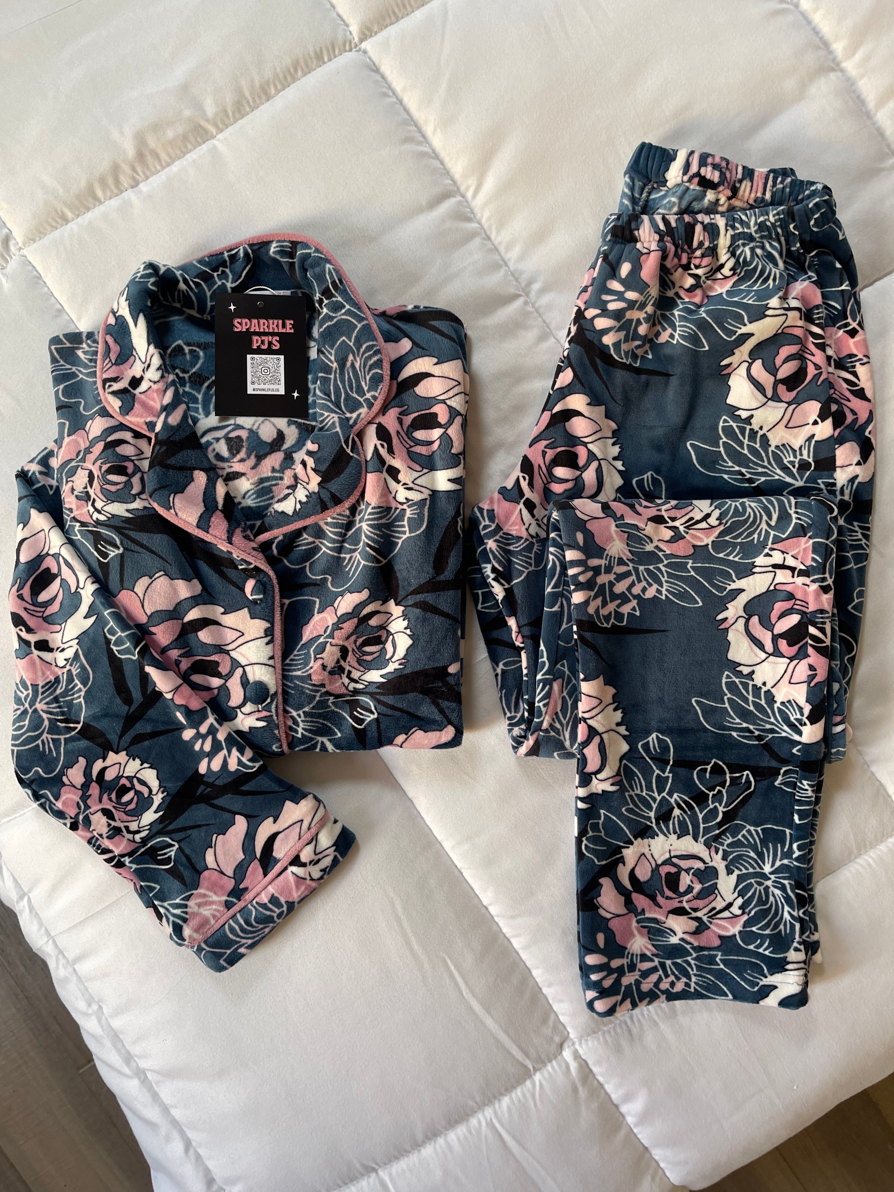 Midnight bloom