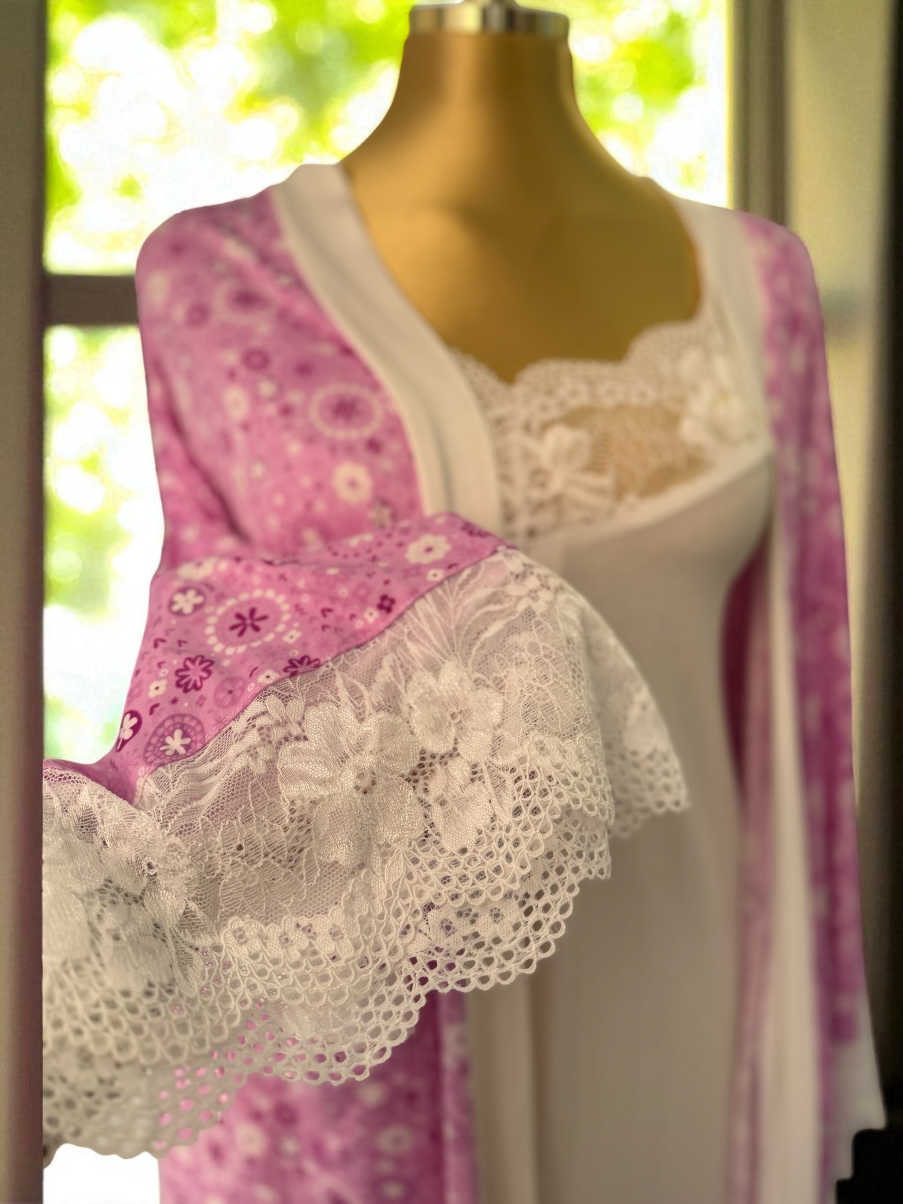 Nuit Fleurie Nightshirt