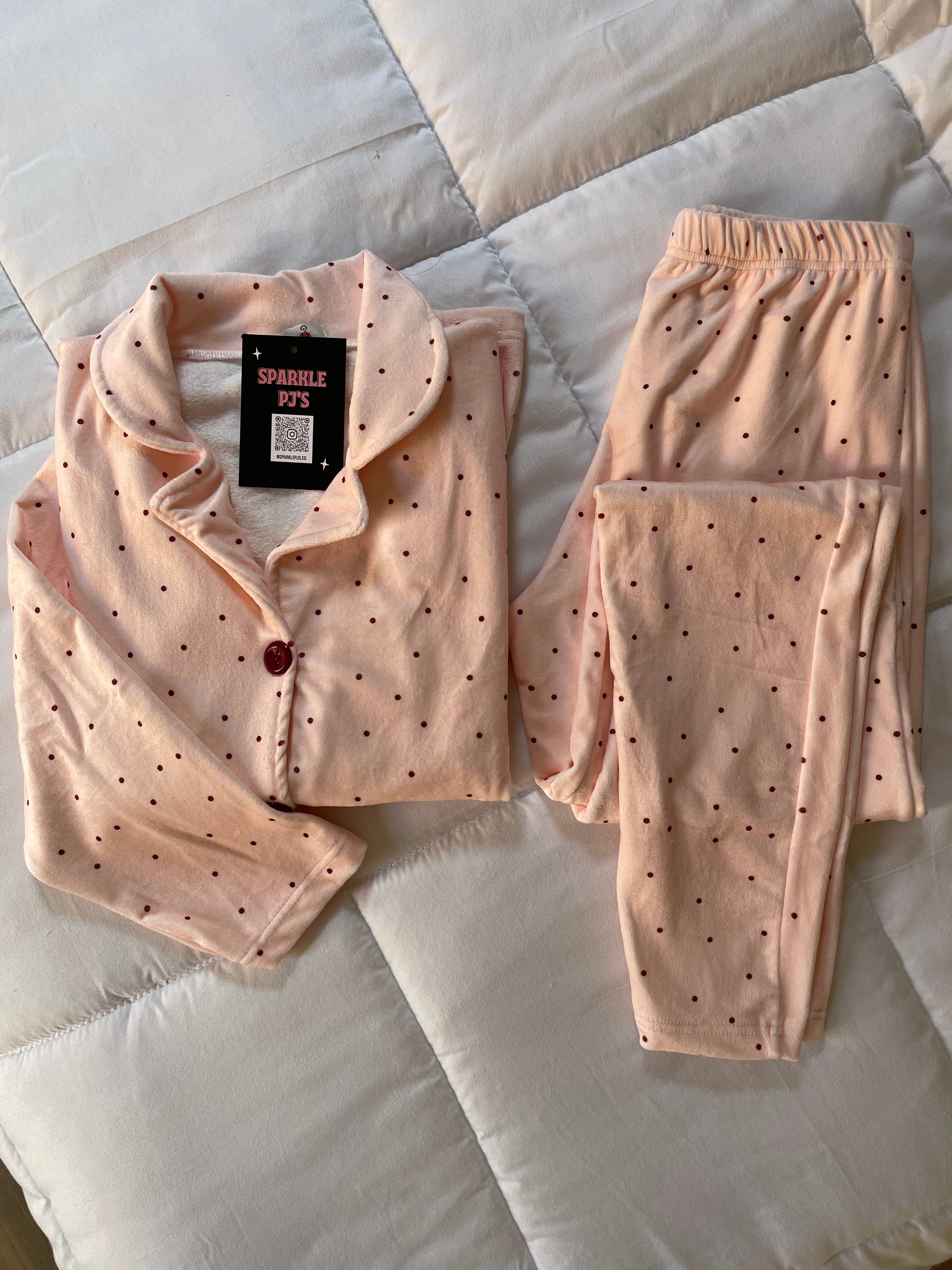 Simmon dots buttoned pajama