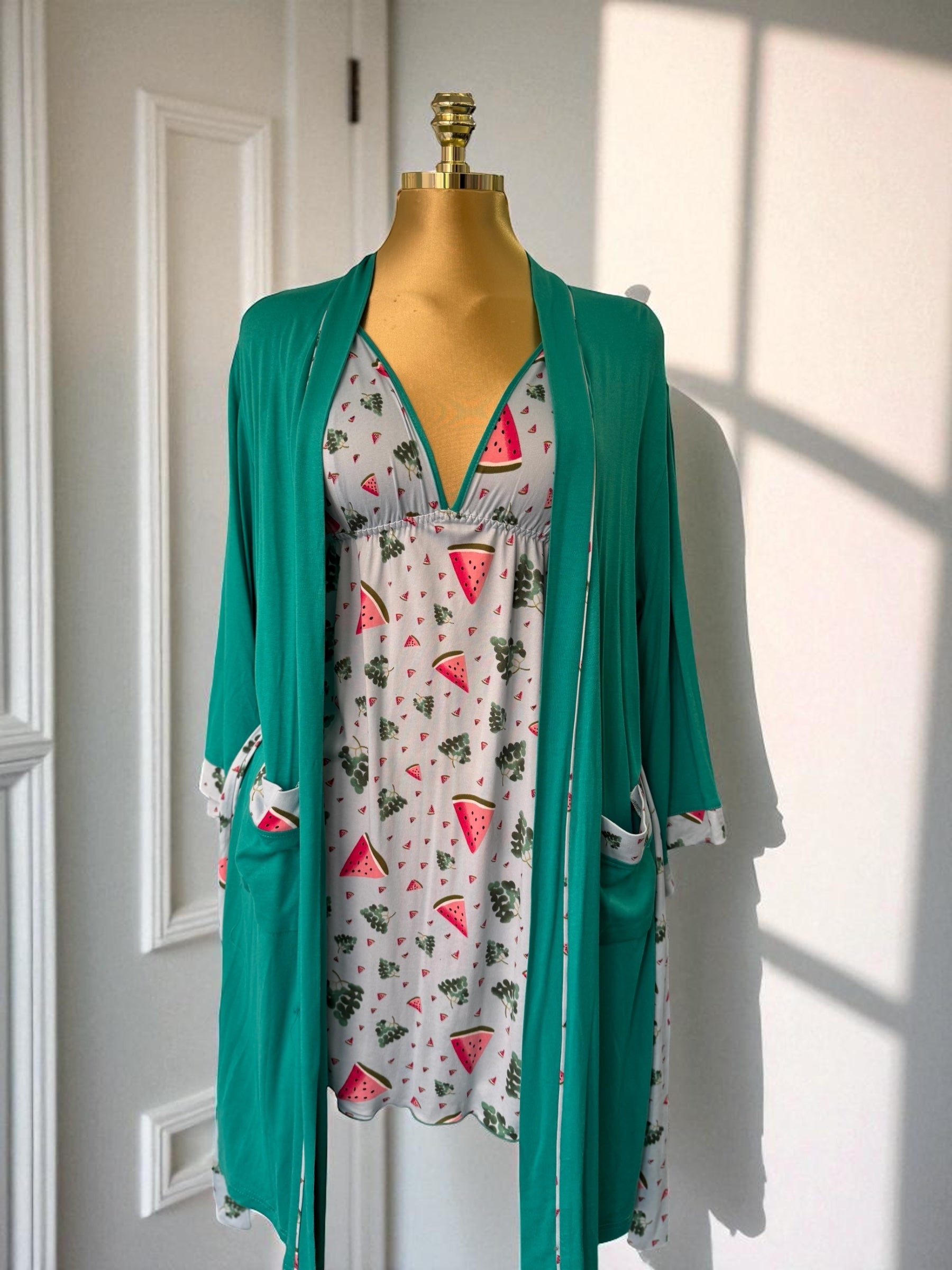 La Nuit de Fruitière Nightshirt