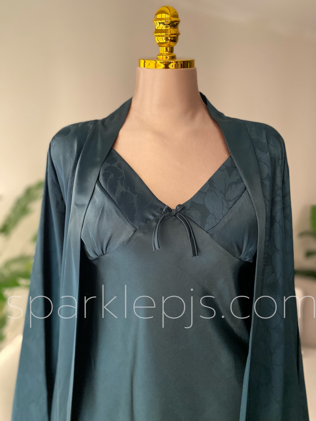 Lumina Ensemble: Chemise & Wrap Set