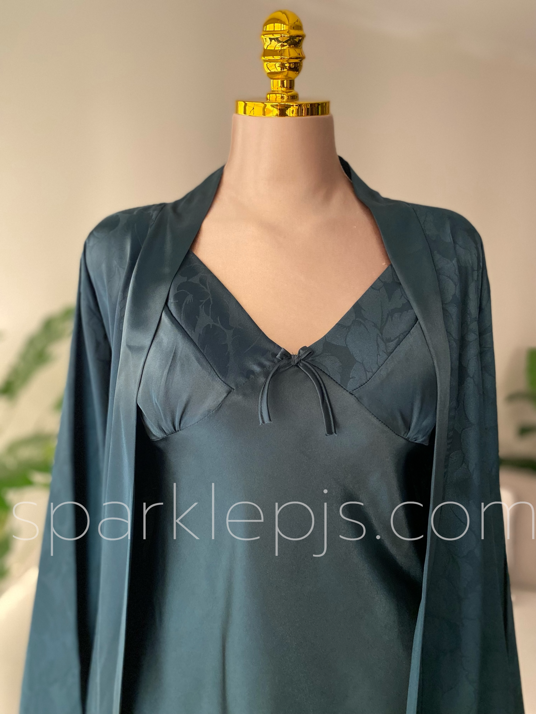 Lumina Ensemble: Chemise & Wrap Set