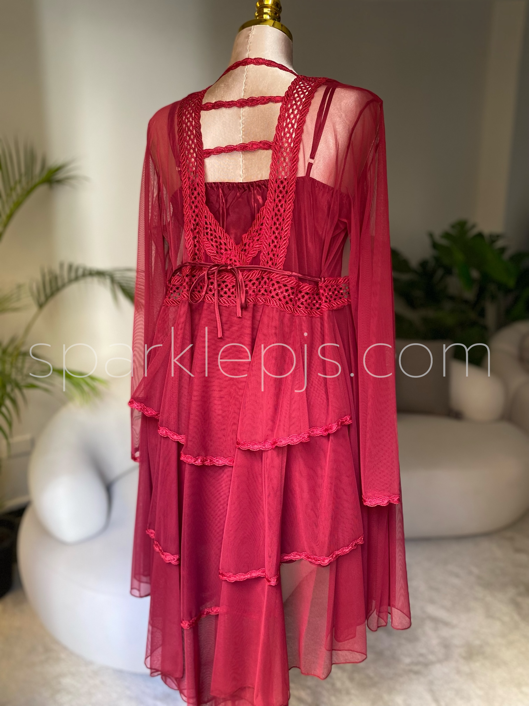 Raffia-Trimmed Dream