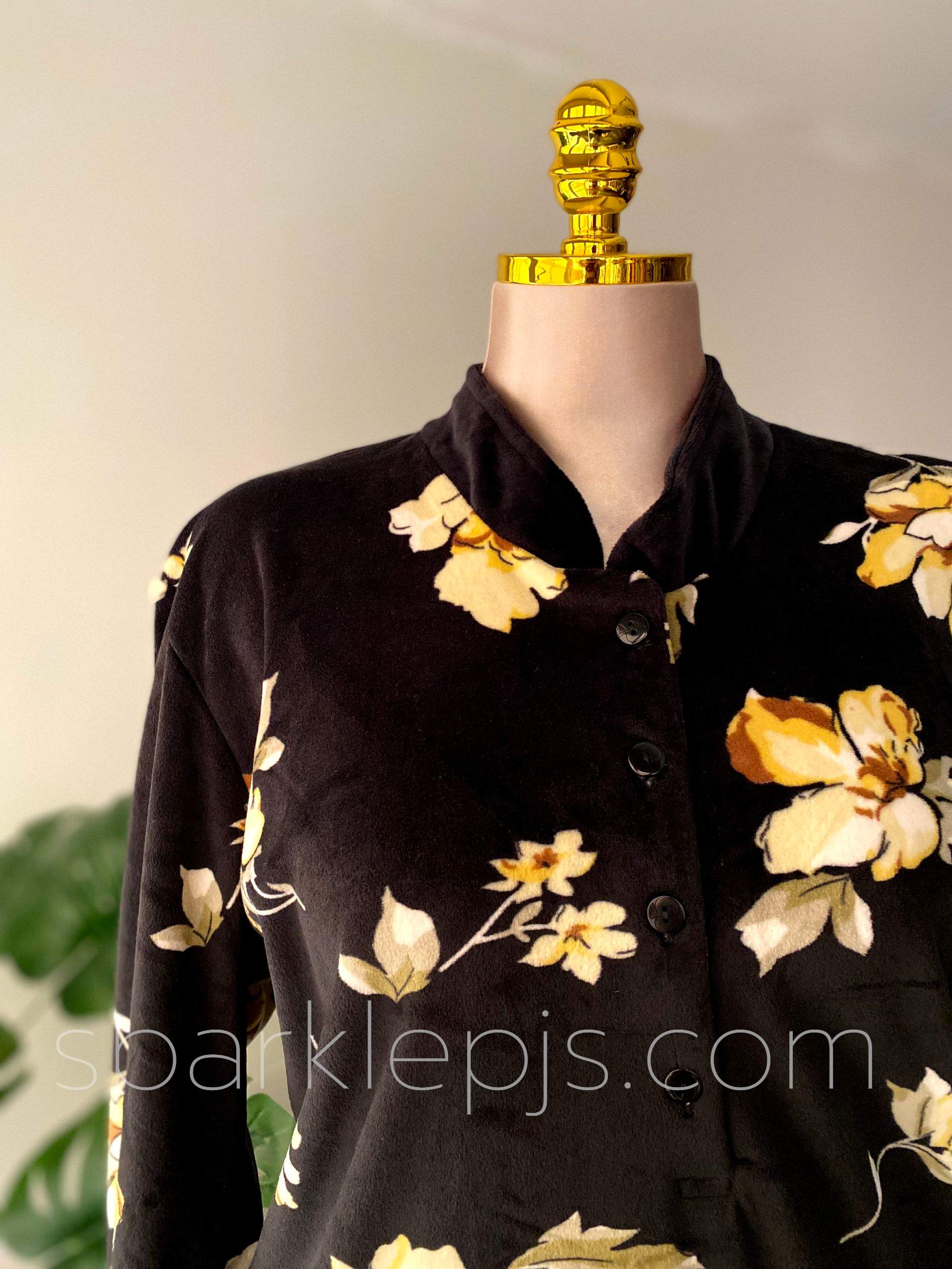 Peaceful Garden Sleepwear