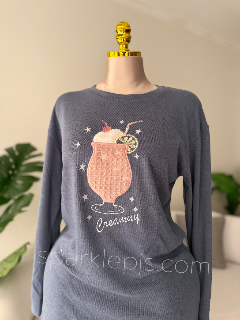 Milky Mood Nightshirt