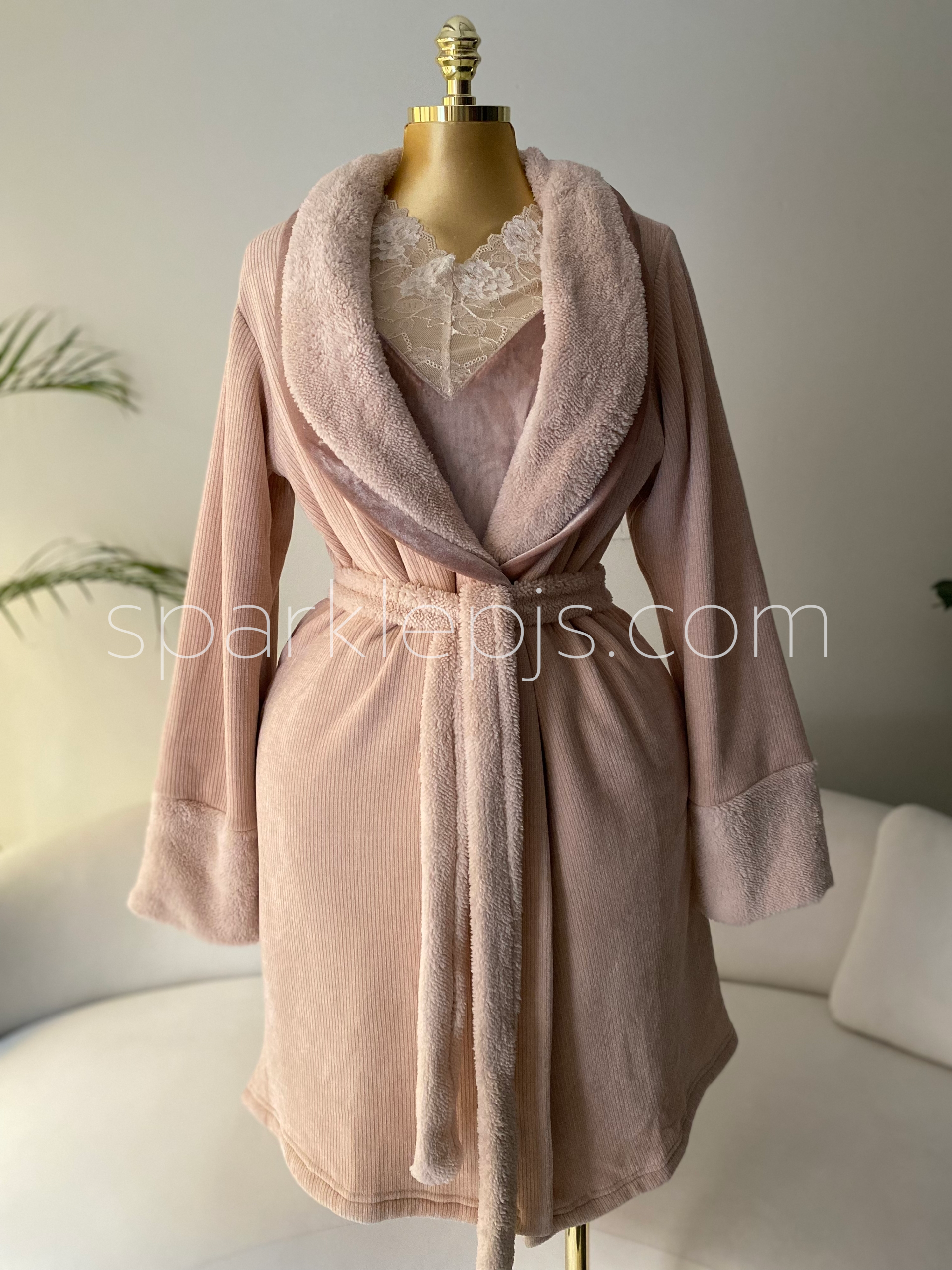 Victorian Velvet Muse