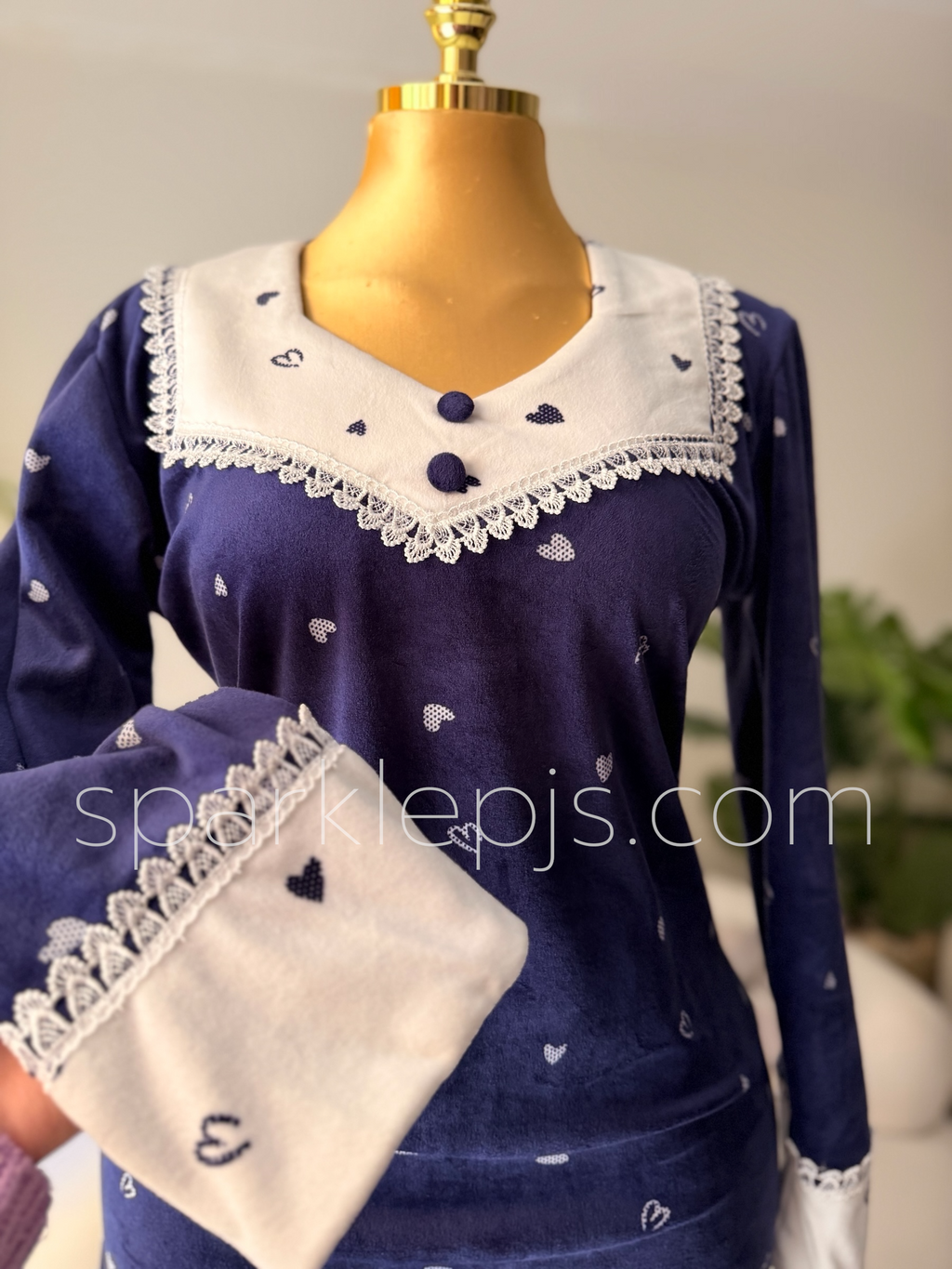 The Cupid's Cuddle Kaftan