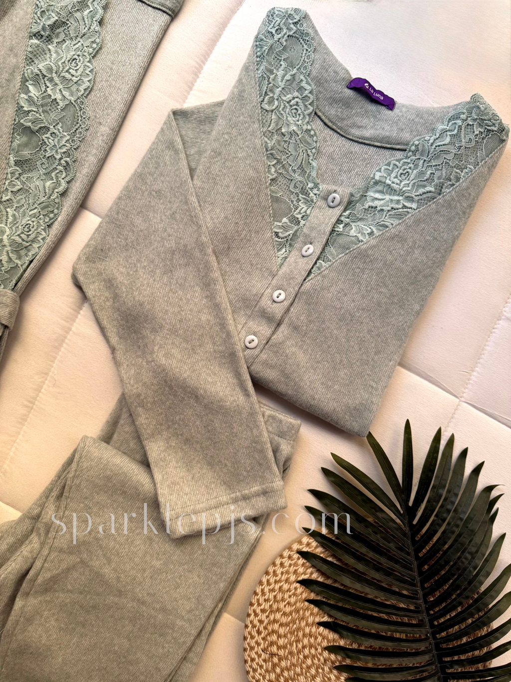 Lace Haven Winter Set