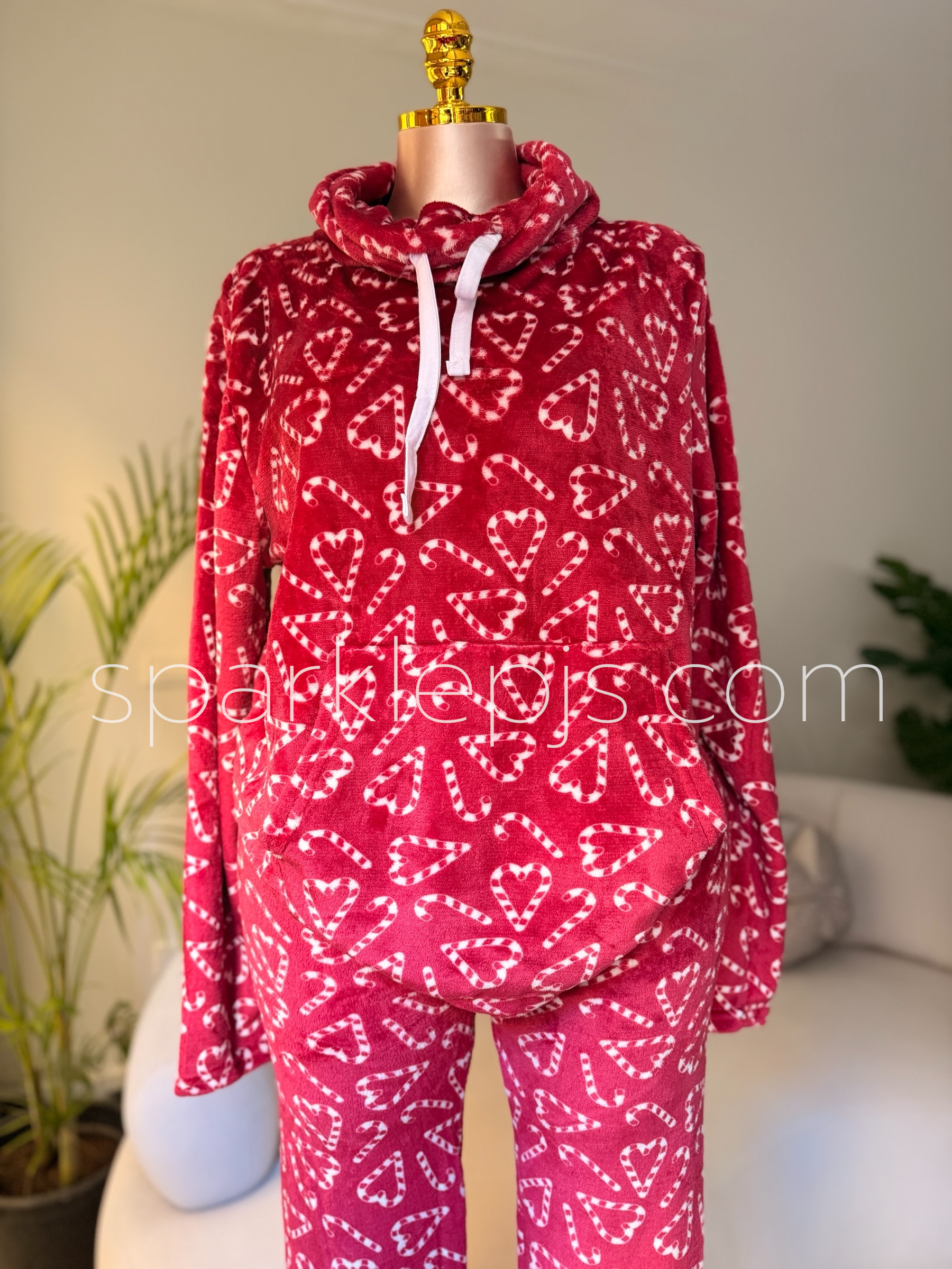 Mistletoe Morning Comforts