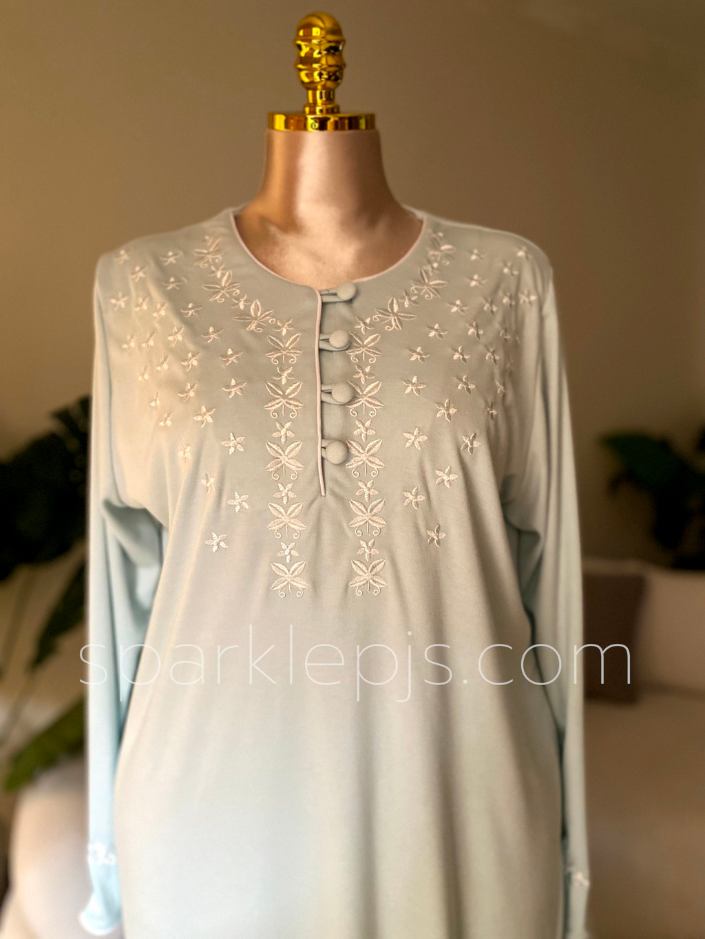 The Cozy Dream Weaver