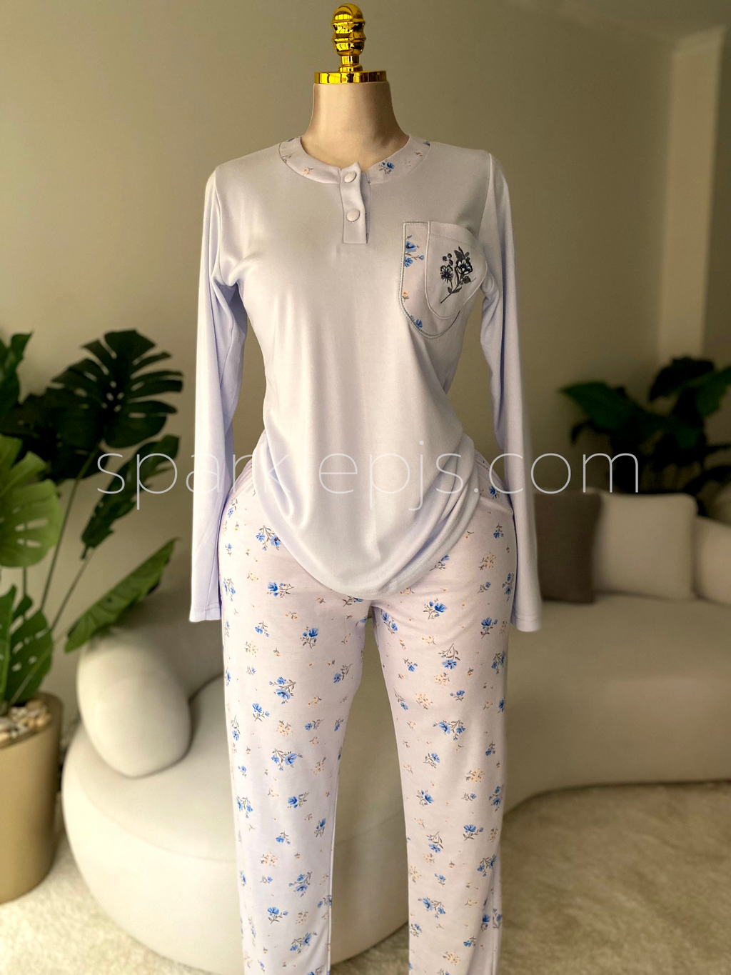 The Fireside Floral Duo