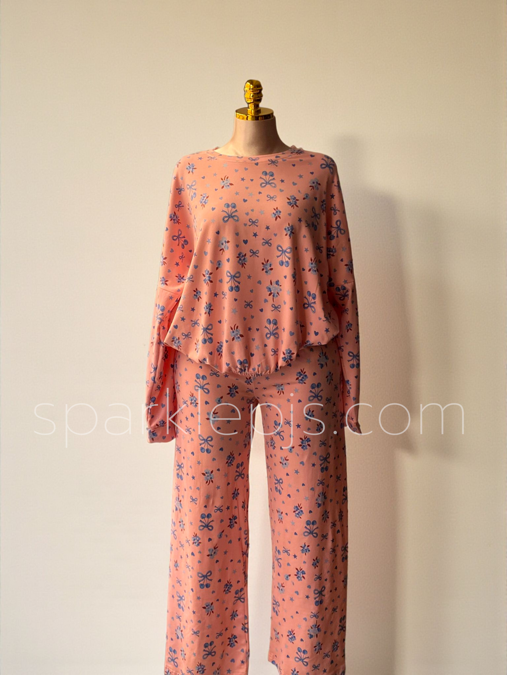 Twinkle Bow Nightsuit