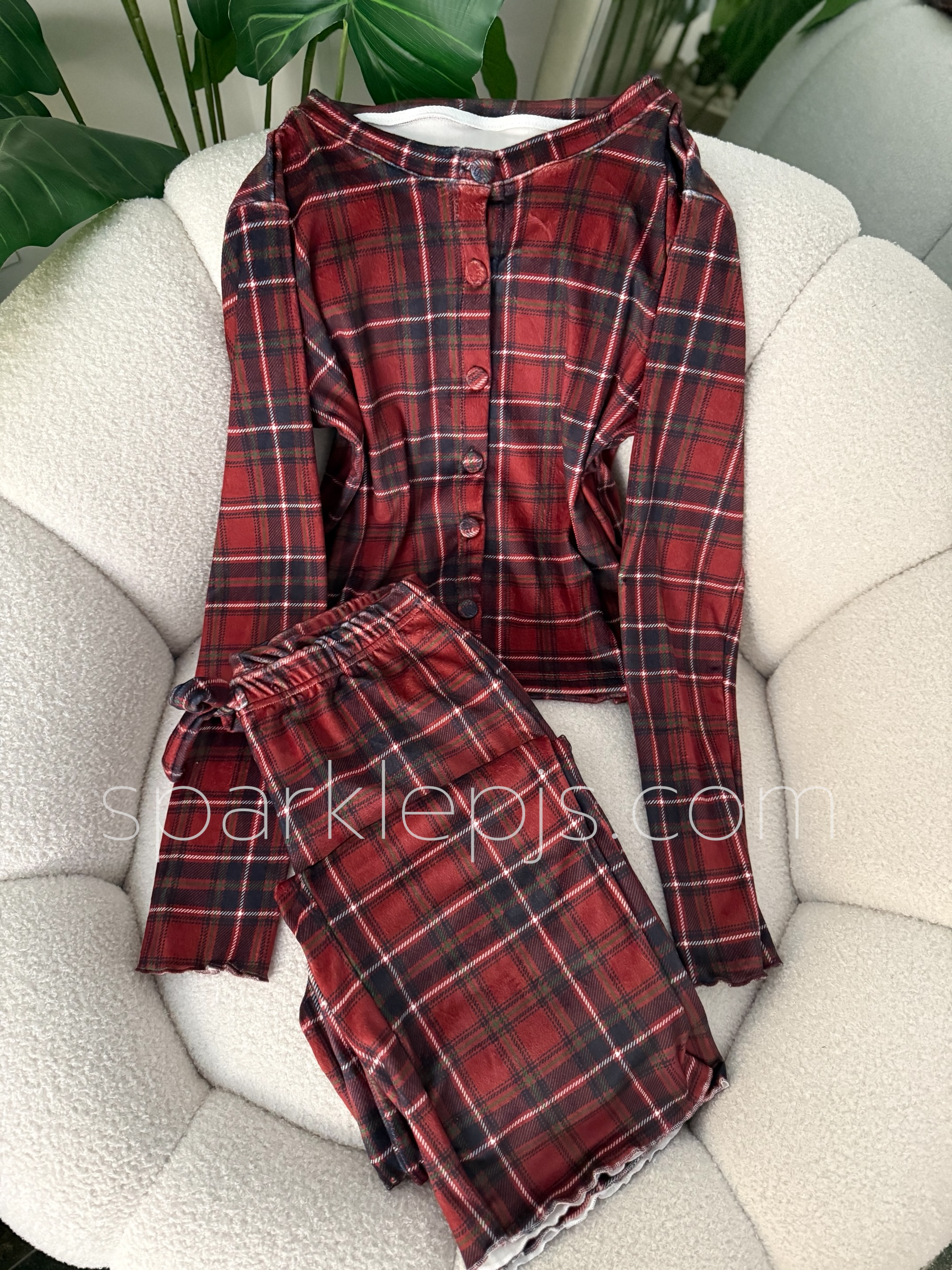 Royal Stewart Lounge