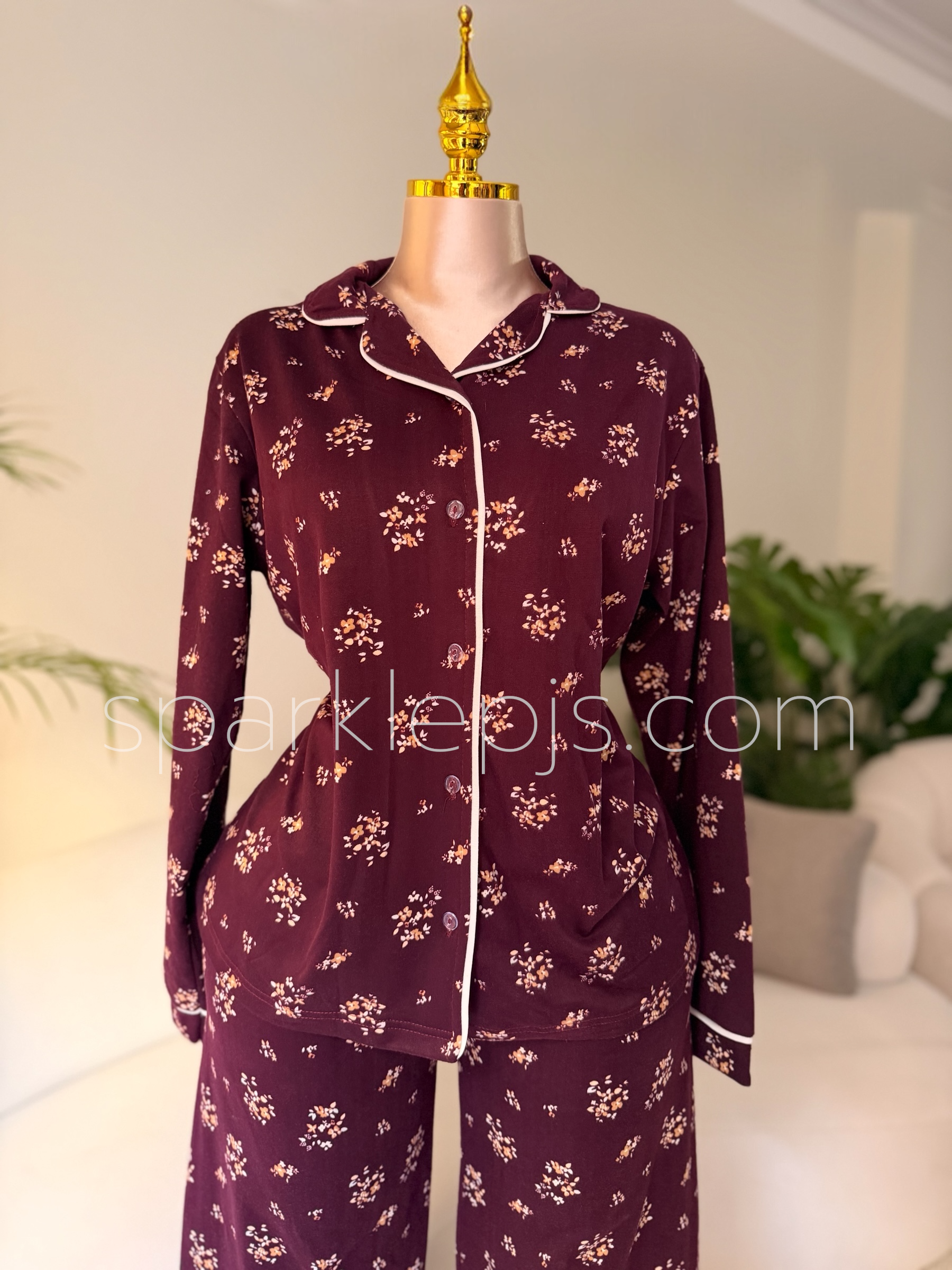 Merlot Meadow Flannel Set