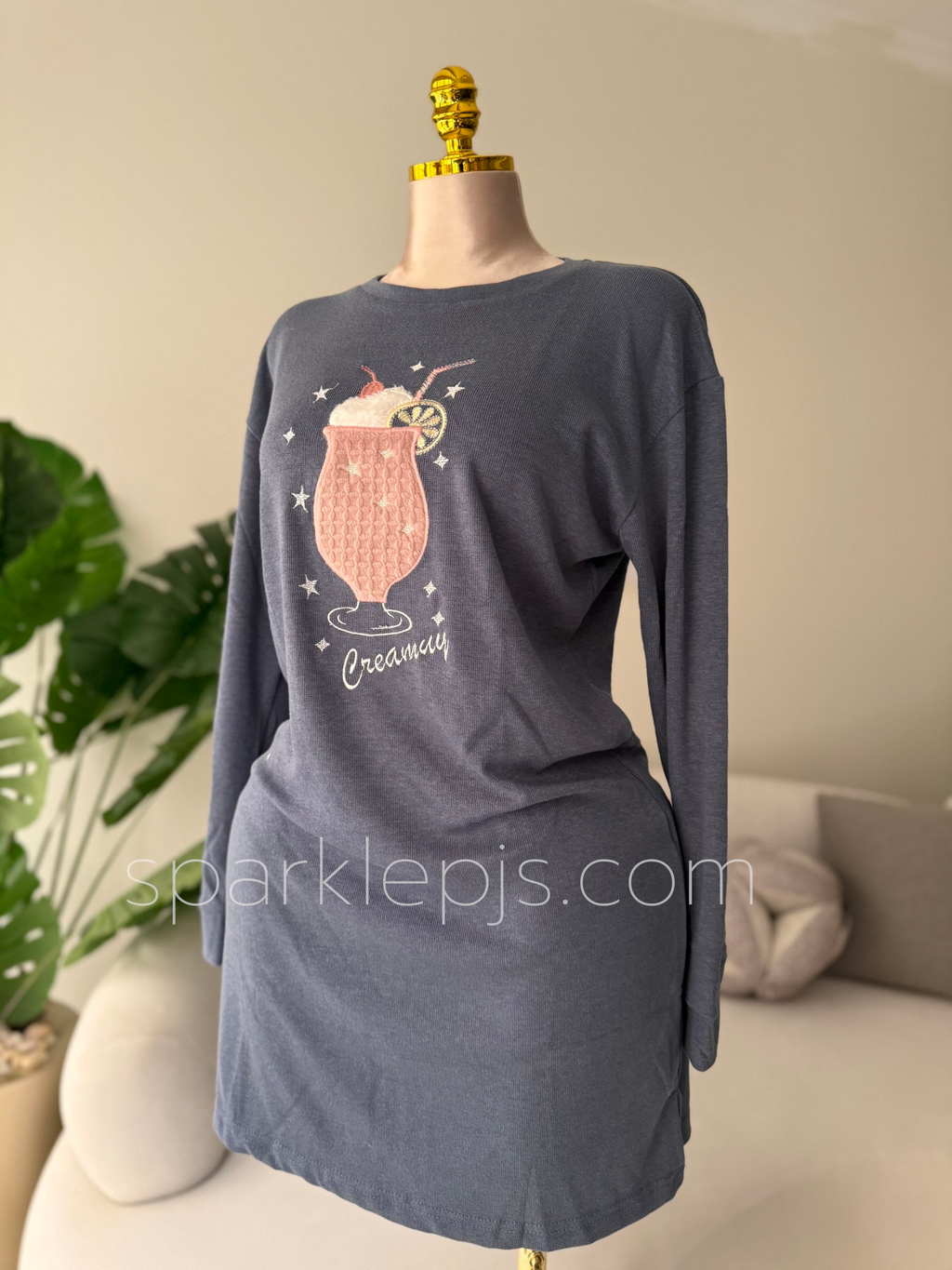 Milky Mood Nightshirt