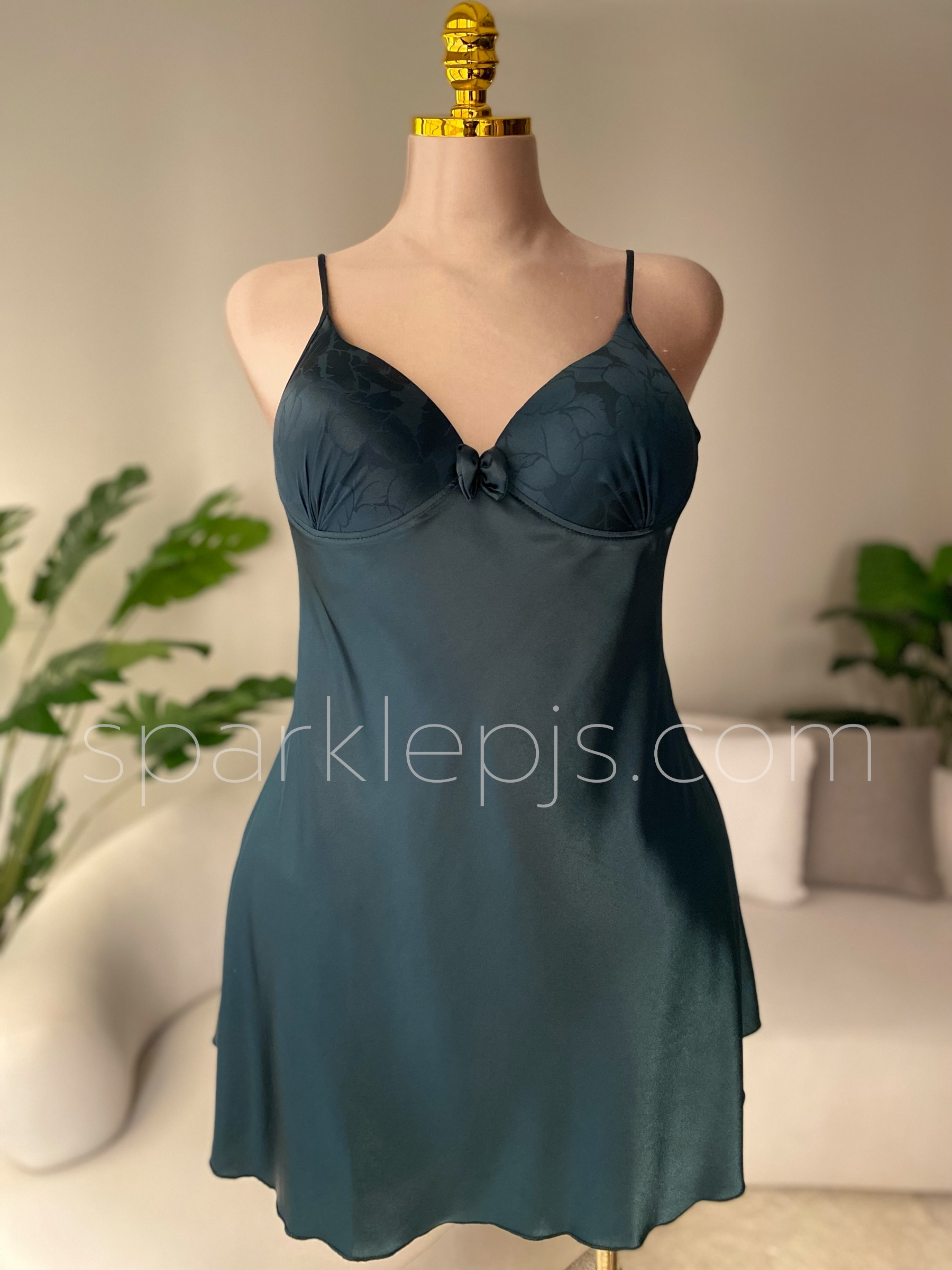 "Damask Dream" Jacquard Lingerie Set