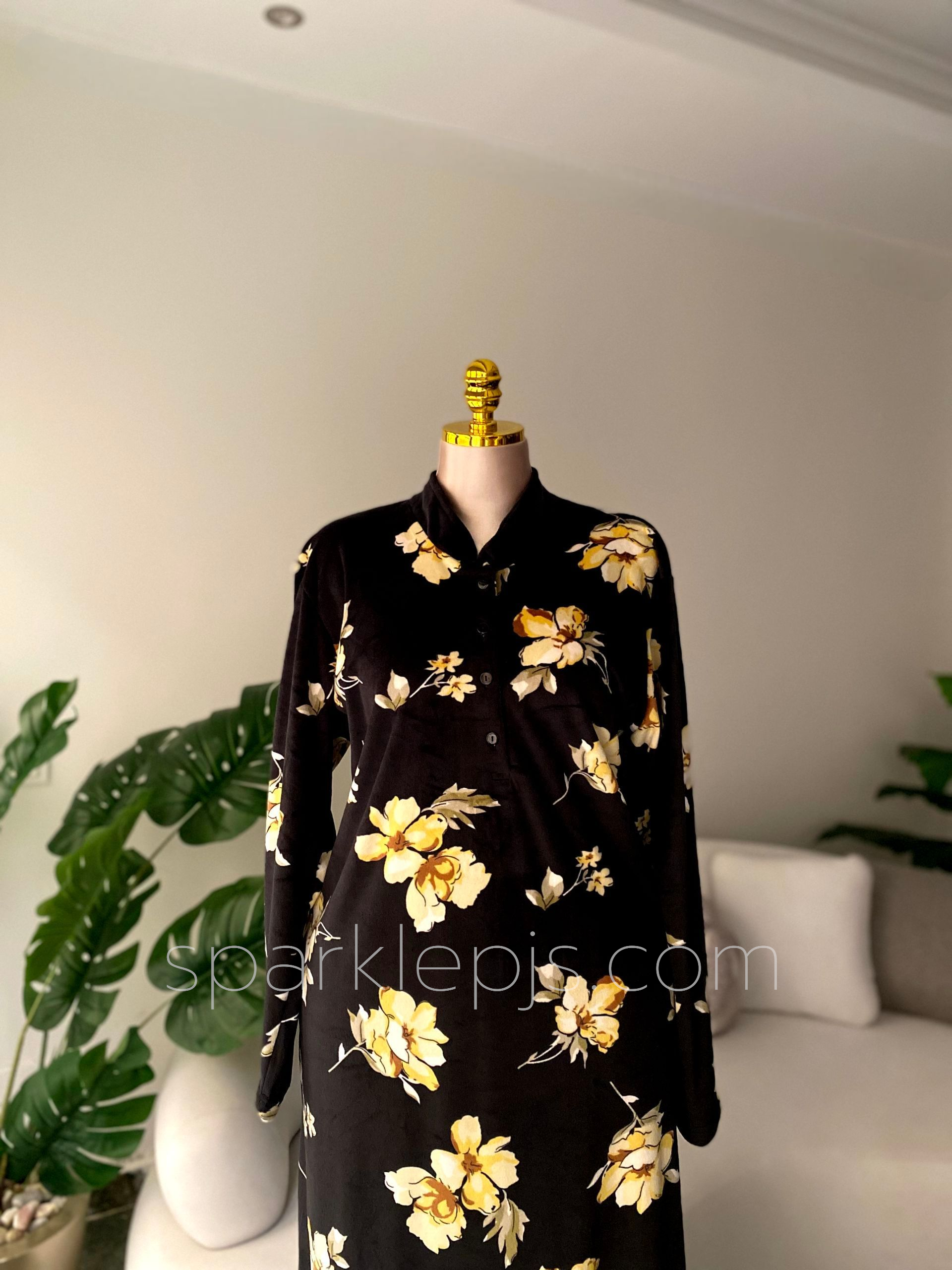 Peaceful Garden Sleepwear