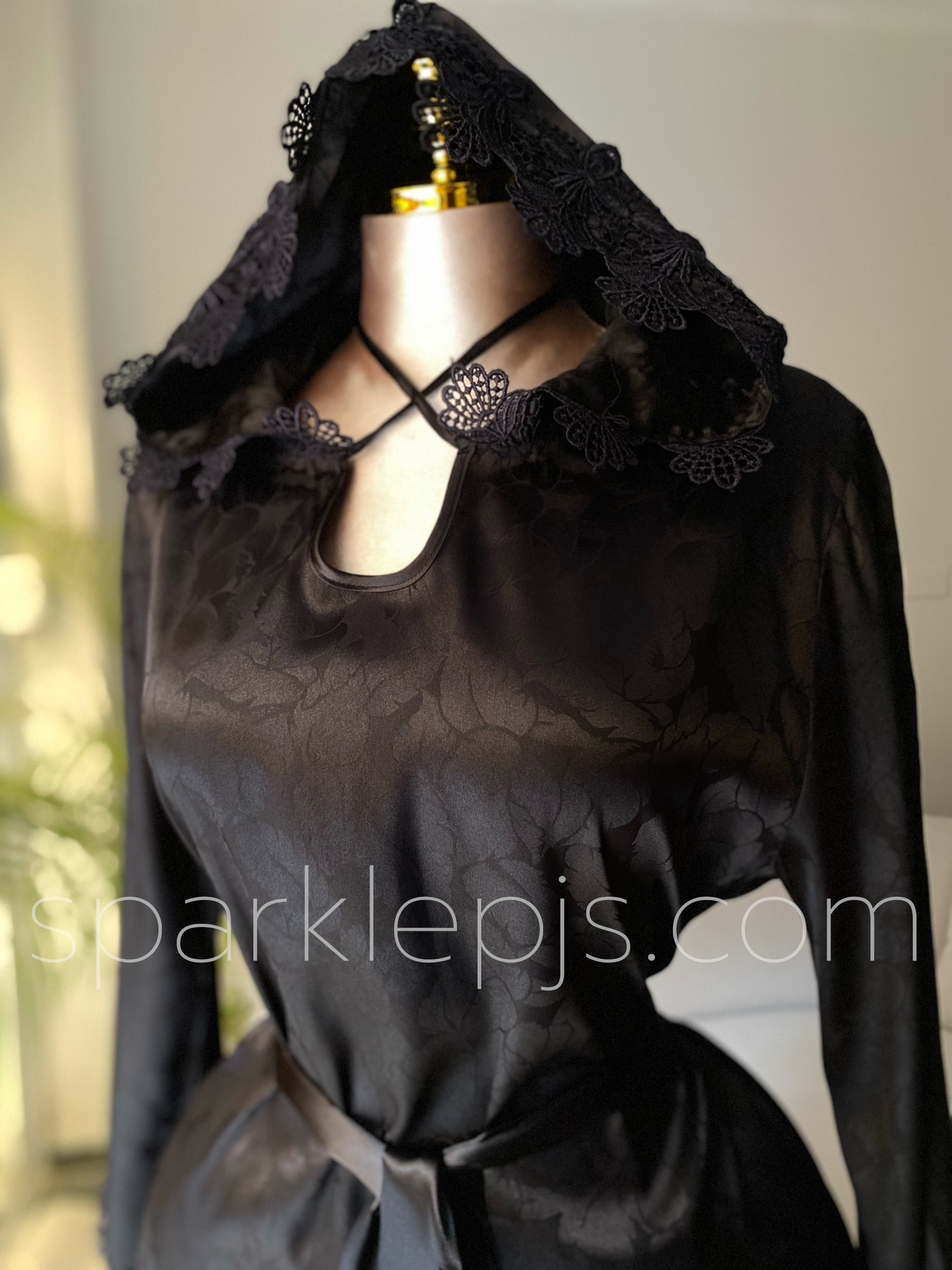 Satin Somnus Cloak