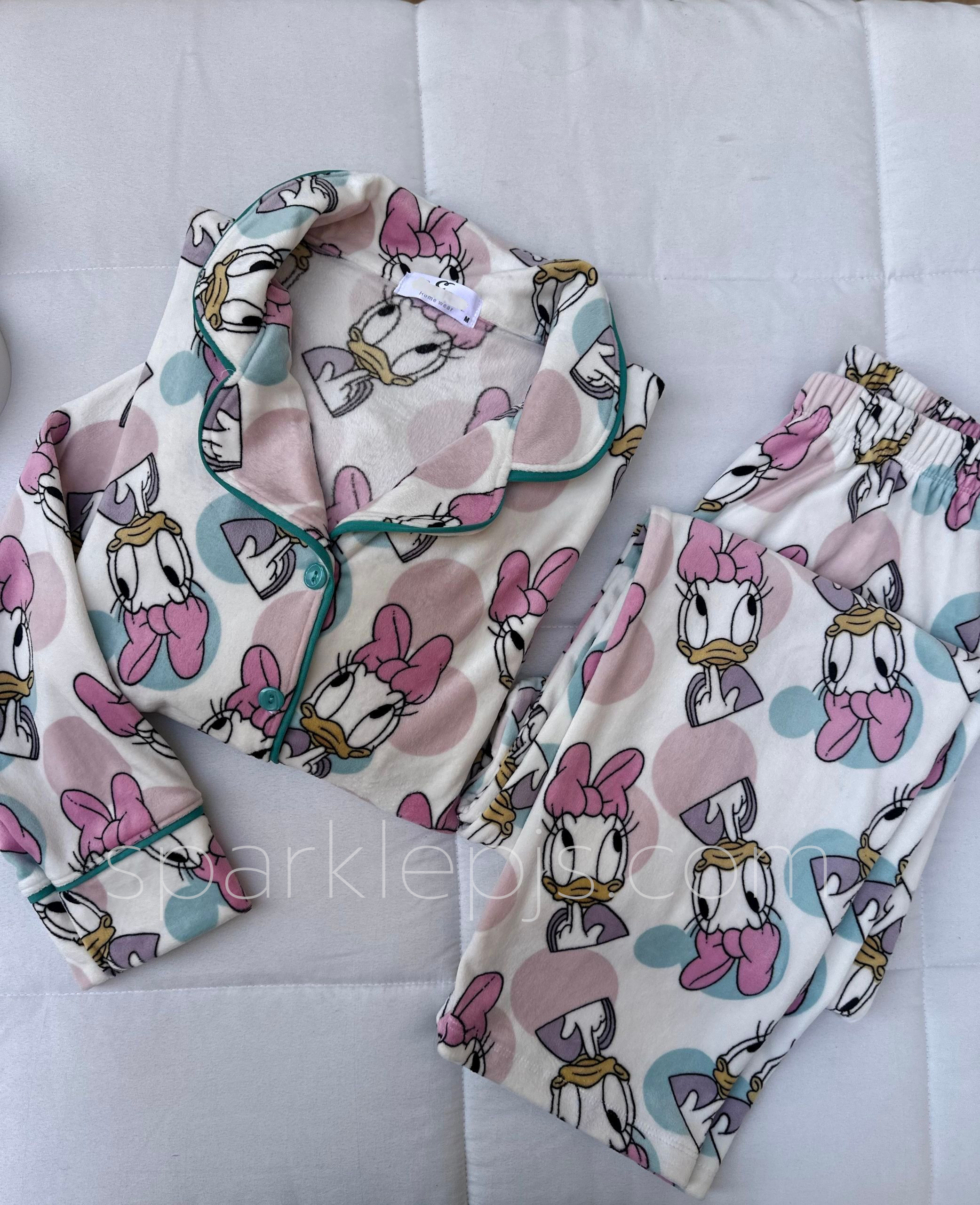 Winter Bloom by Daisy