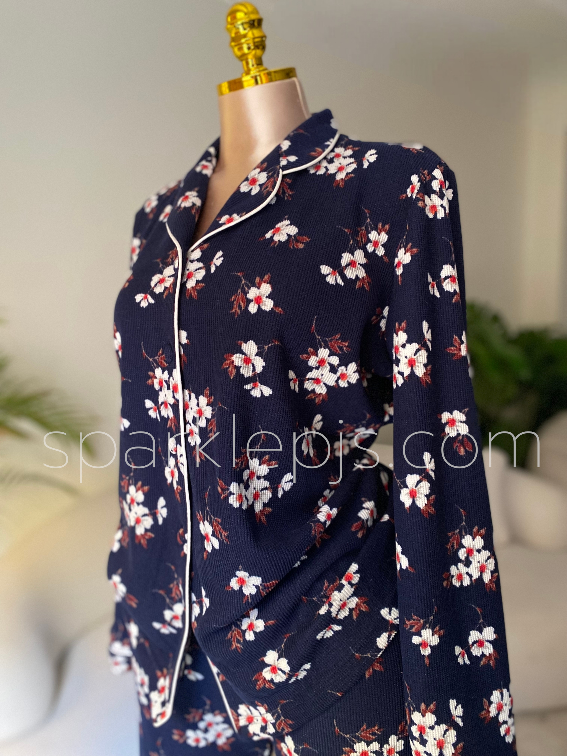 The 1940s Fireside Set