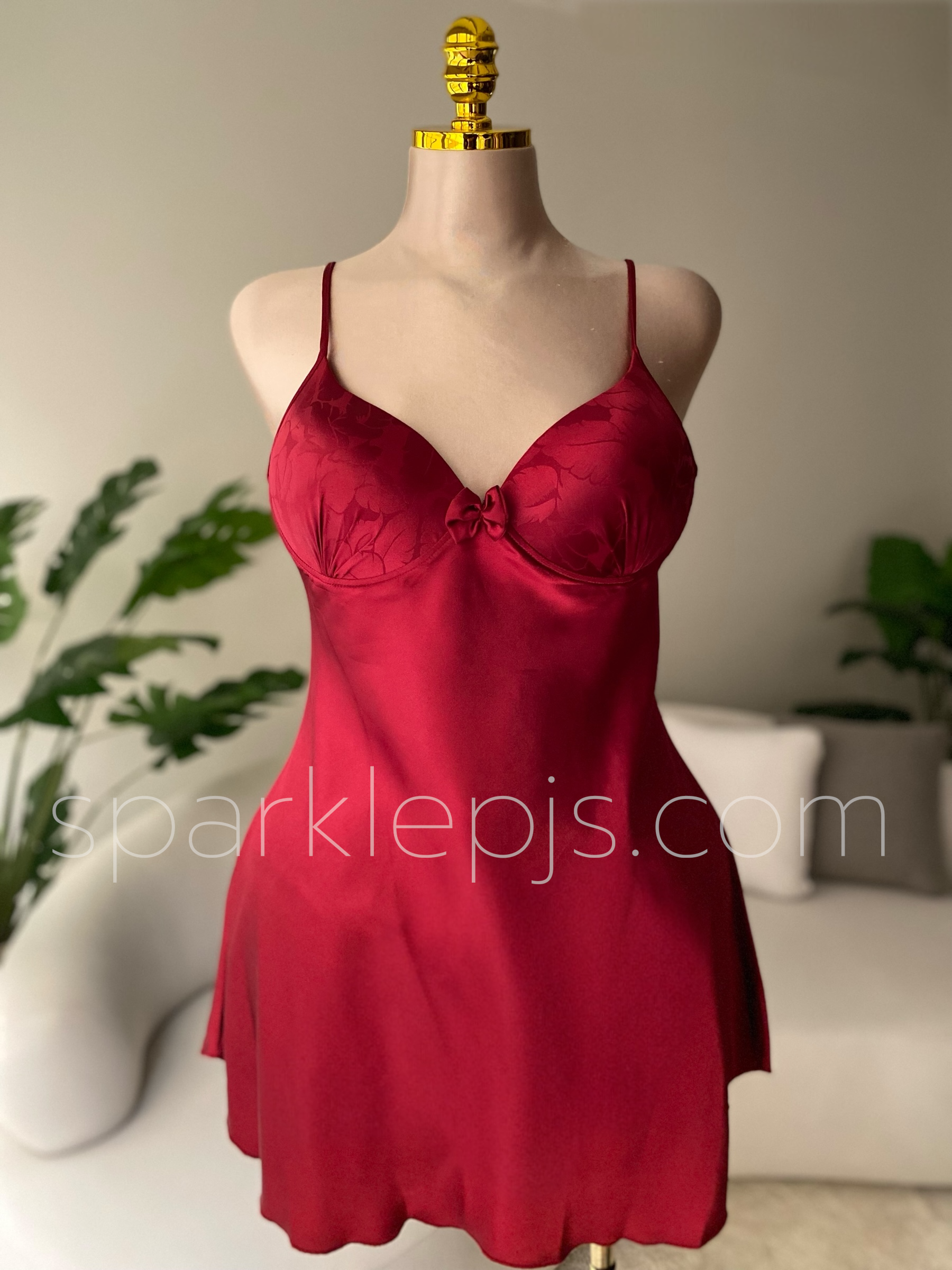 "Damask Dream" Jacquard Lingerie Set