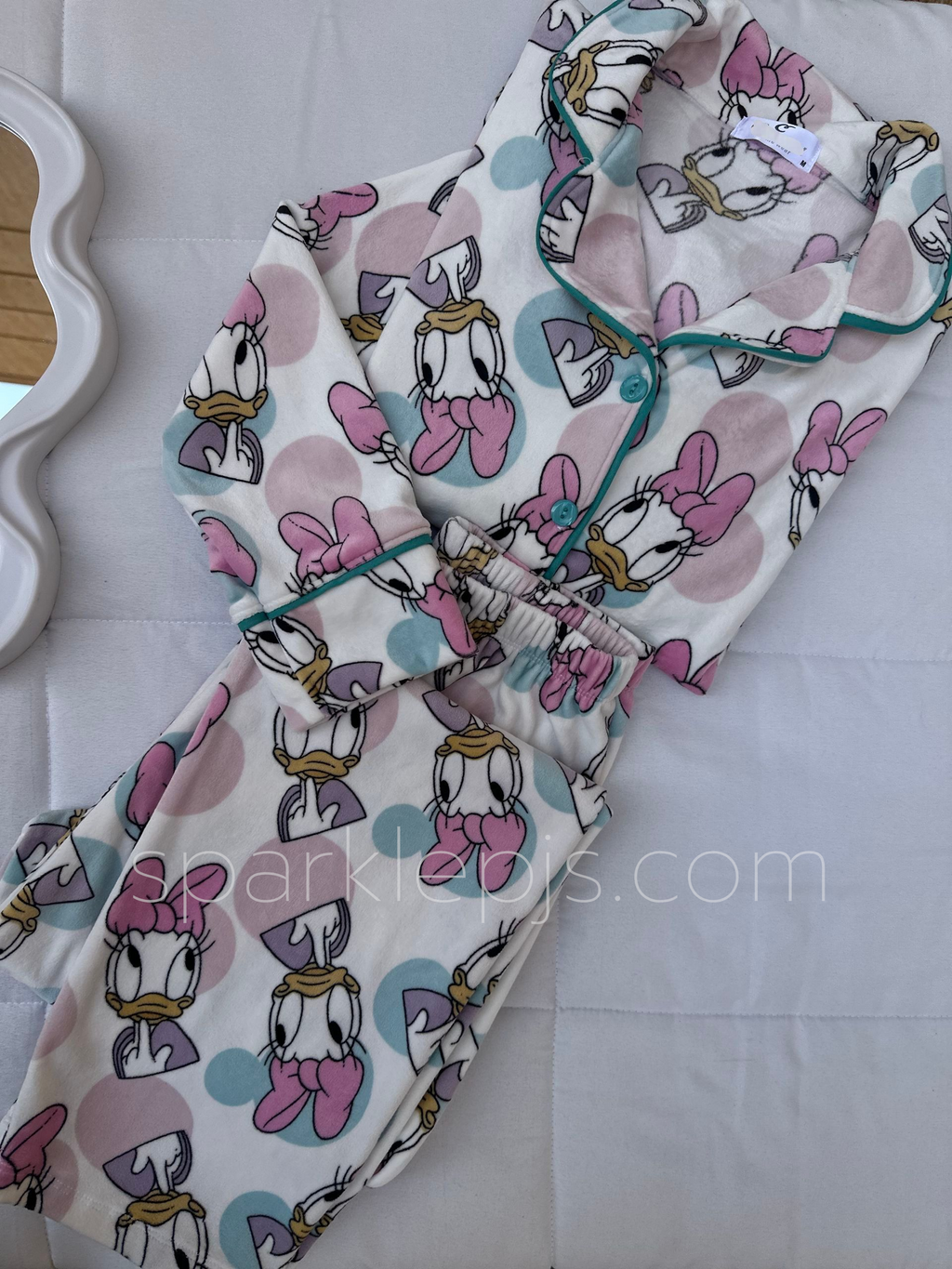 Winter Bloom by Daisy