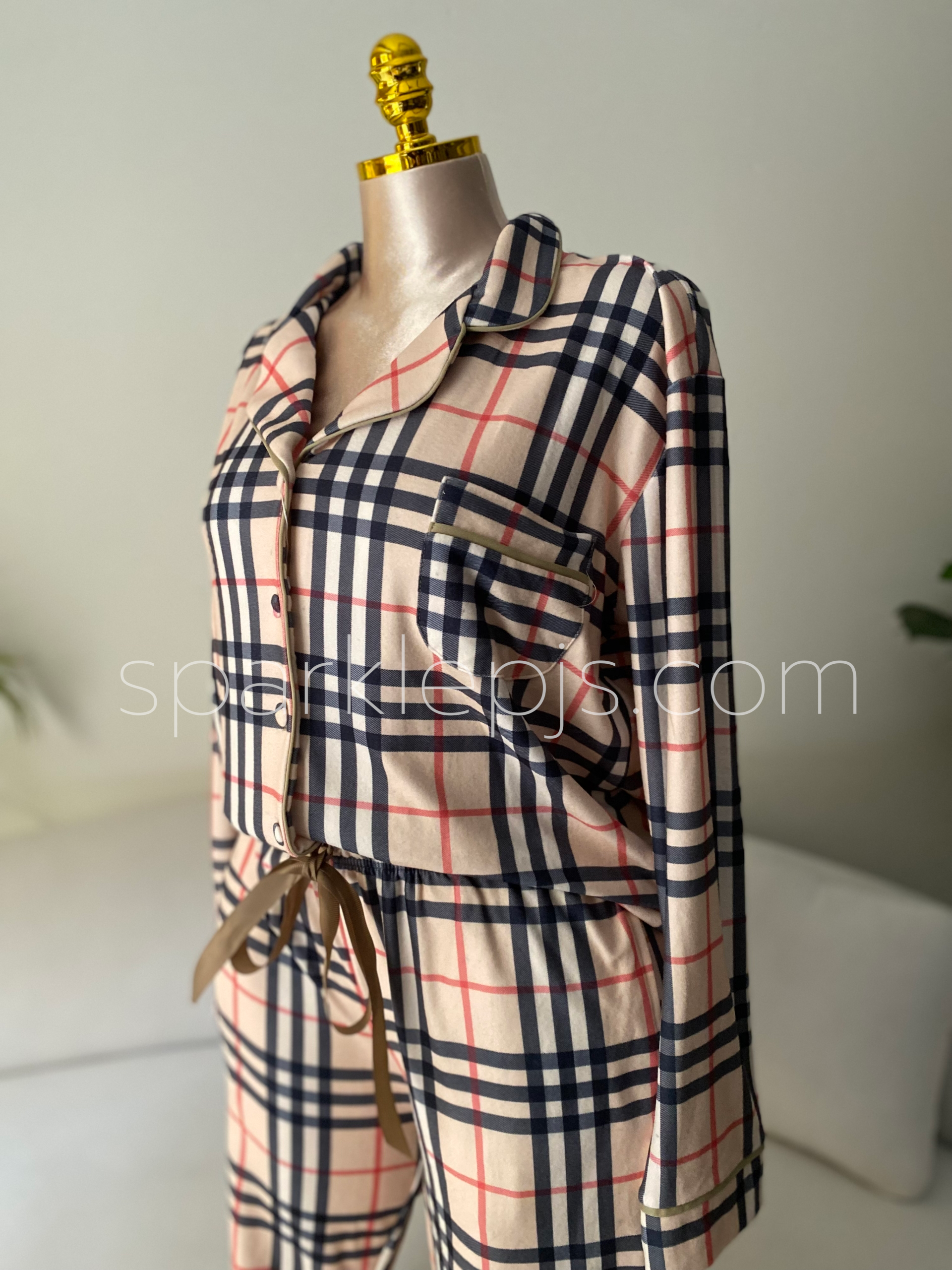 Camel Check Comforts