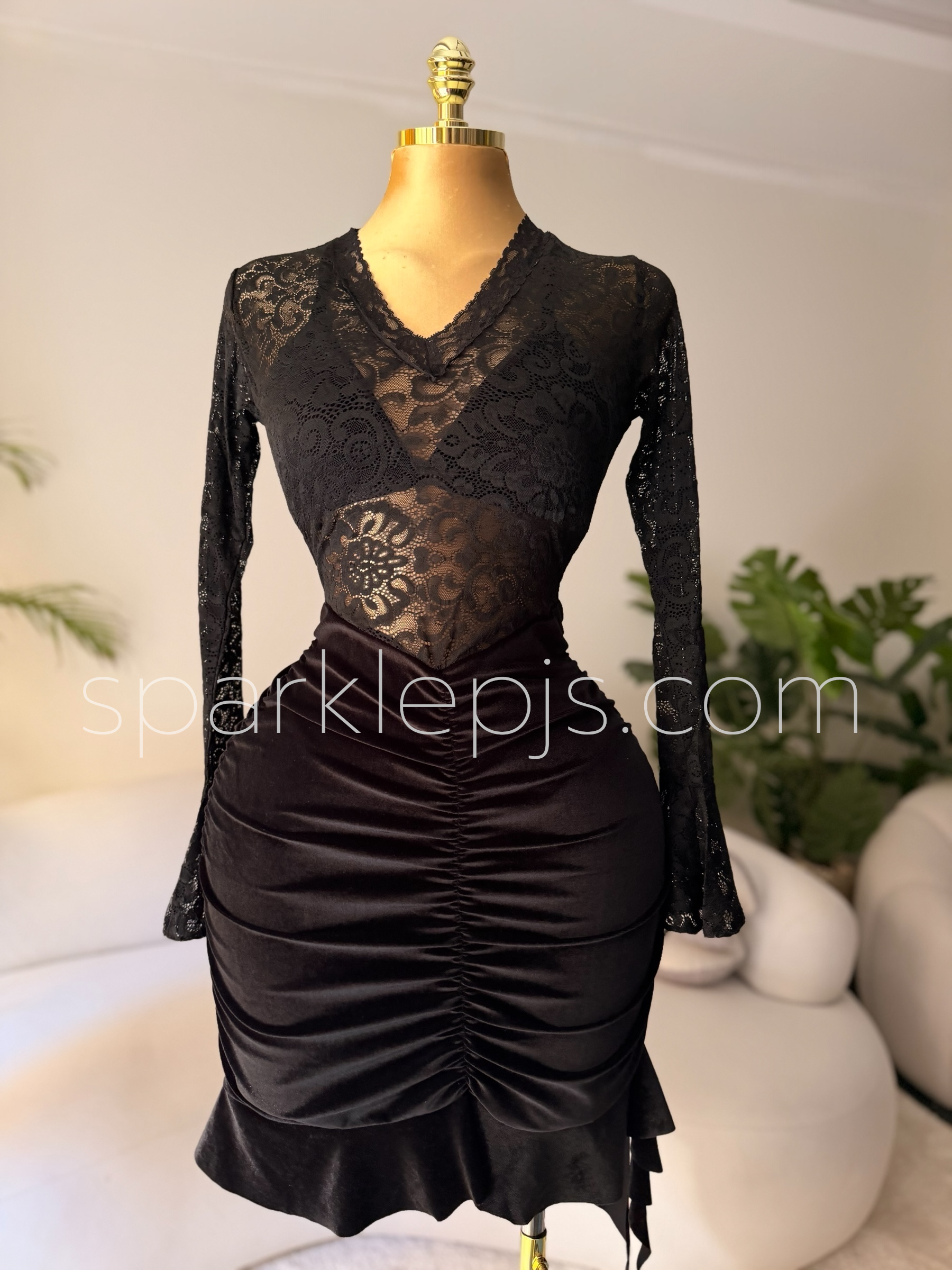 The Black Rose Nightdress
